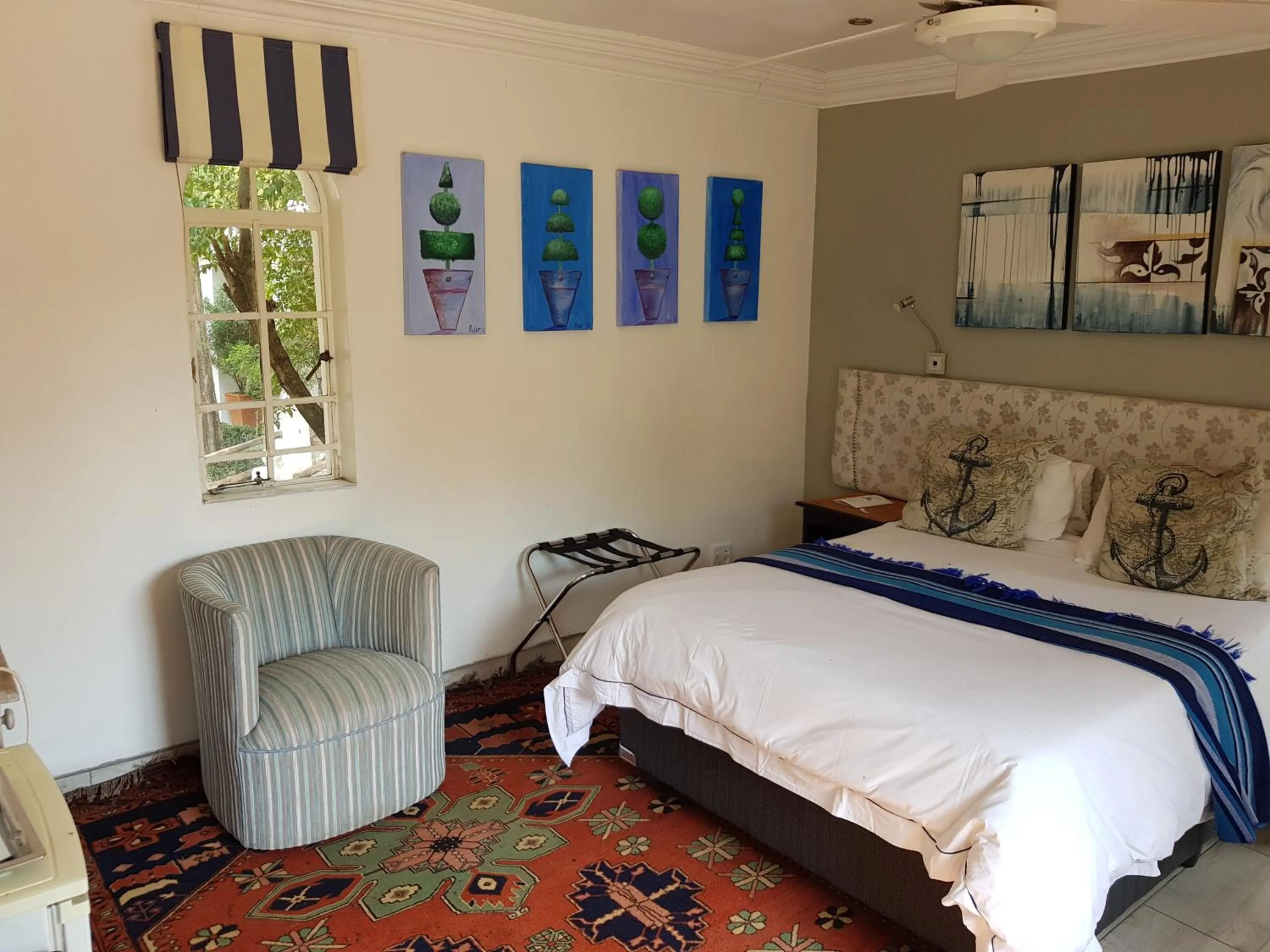 Bedroom, Bed in Pheasant Hill Bed and Breakfast