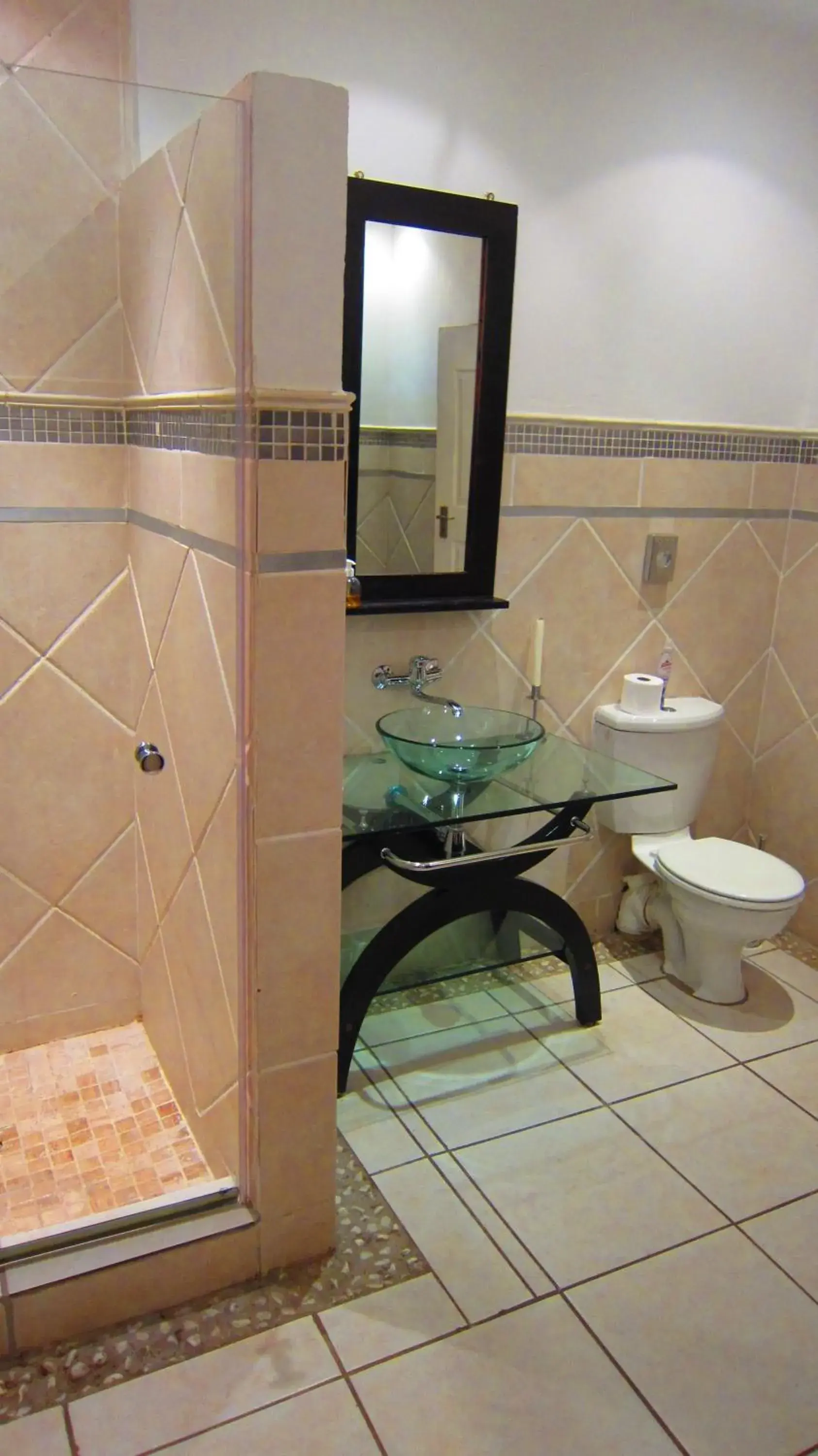 Standard Double Room in Pheasant Hill Bed and Breakfast Standard Double Room in Pheasant Hill Bed and Breakfast