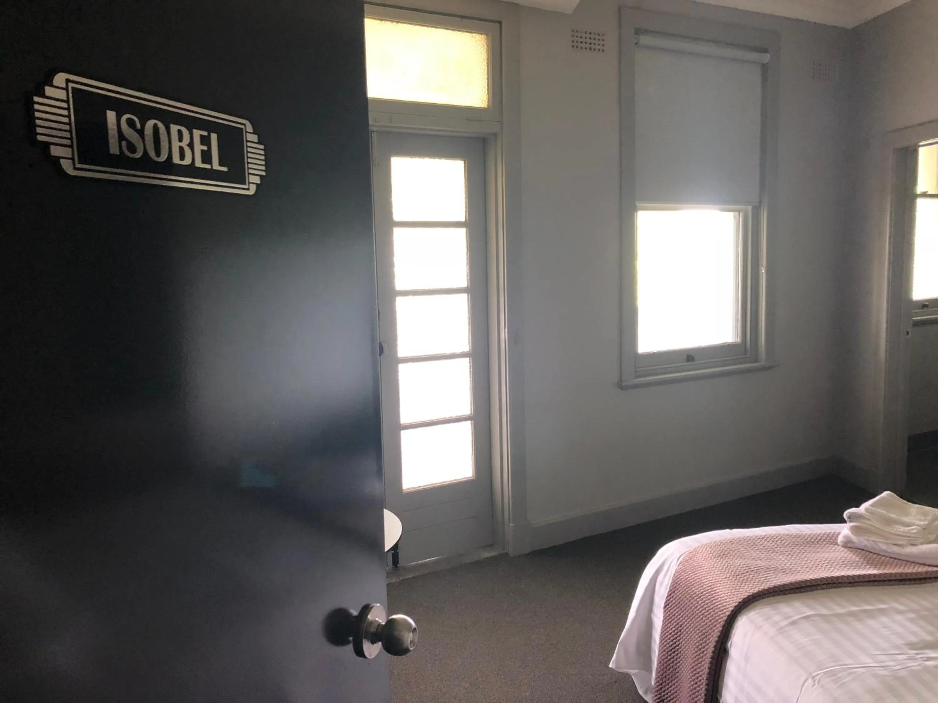 Bed in The Royal Hotel, Drouin