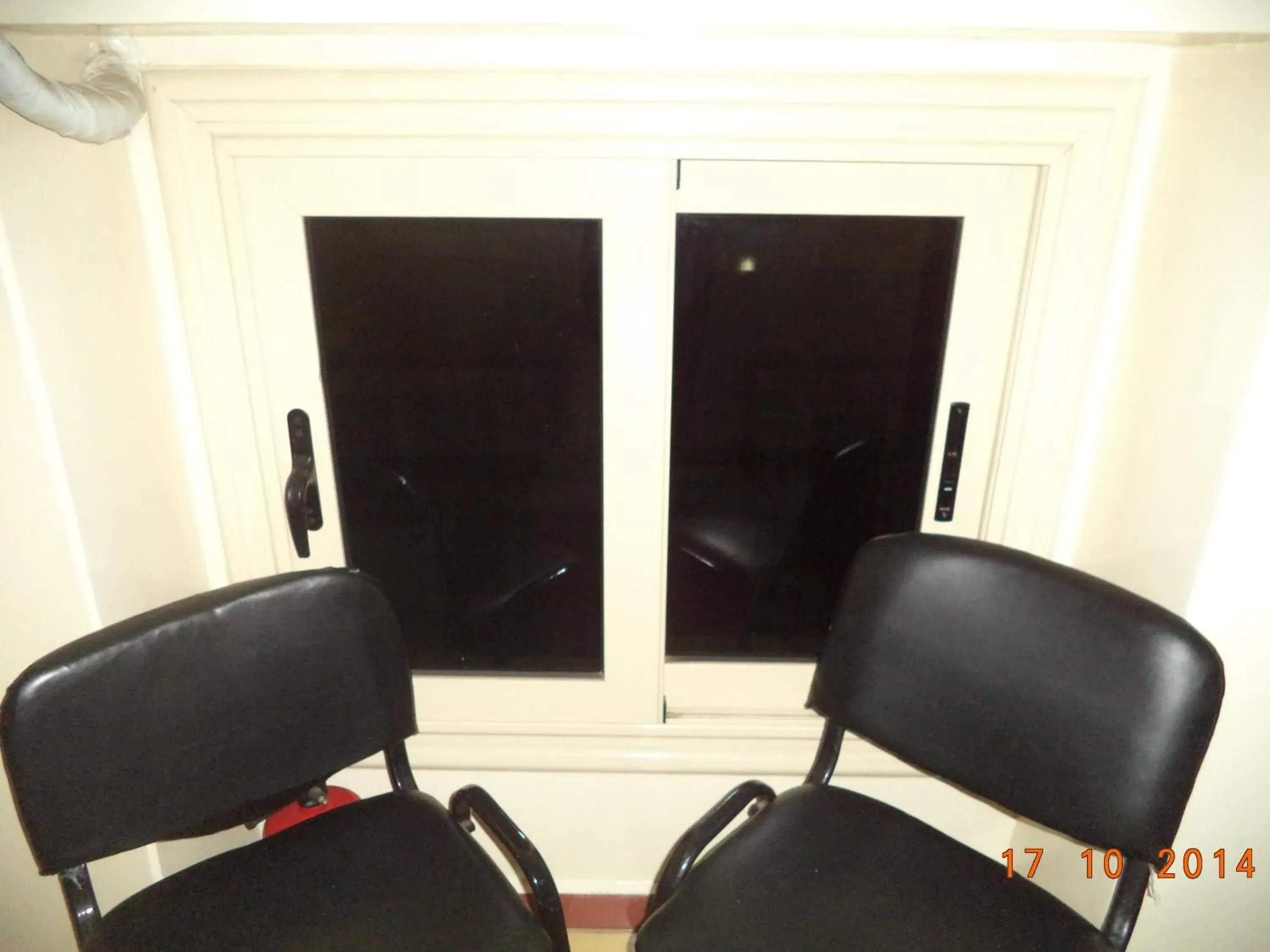 Triple Room in Al Maghraby Hotel Triple Room in Al Maghraby Hotel