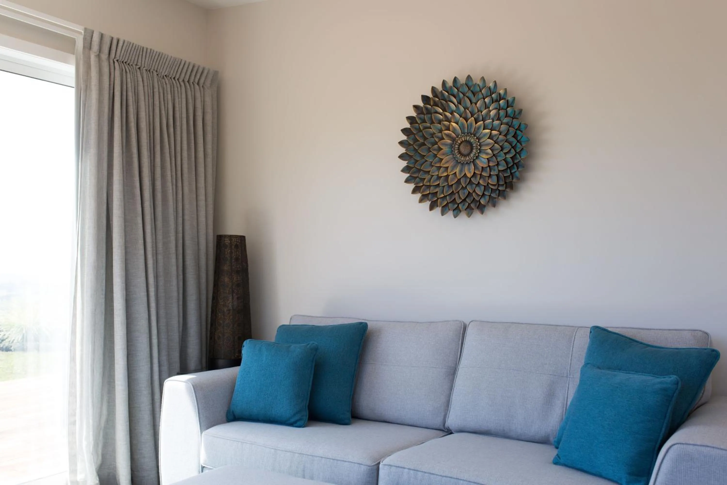 Living room in Skylark Lodge