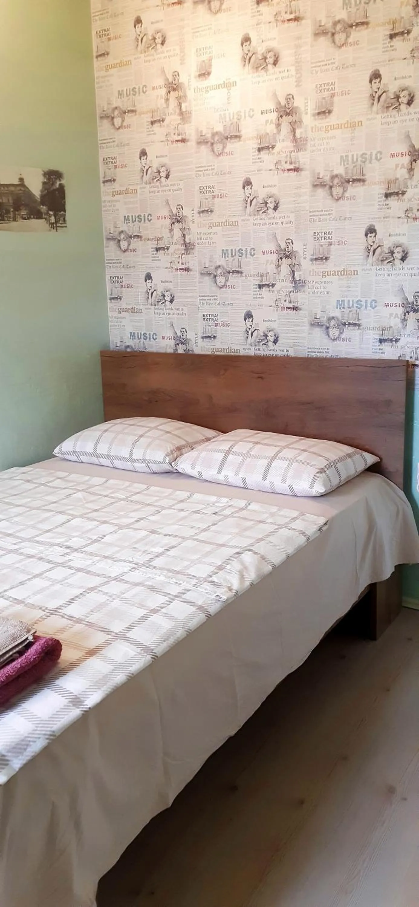 Bed in TJ Guest House