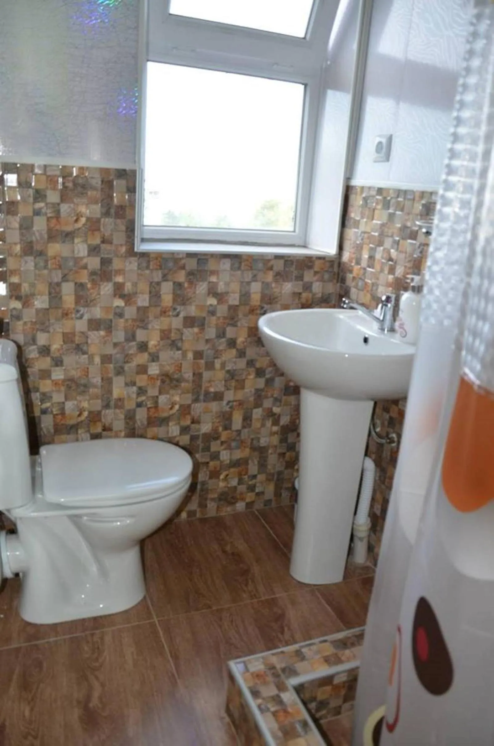 Bathroom in TJ Guest House