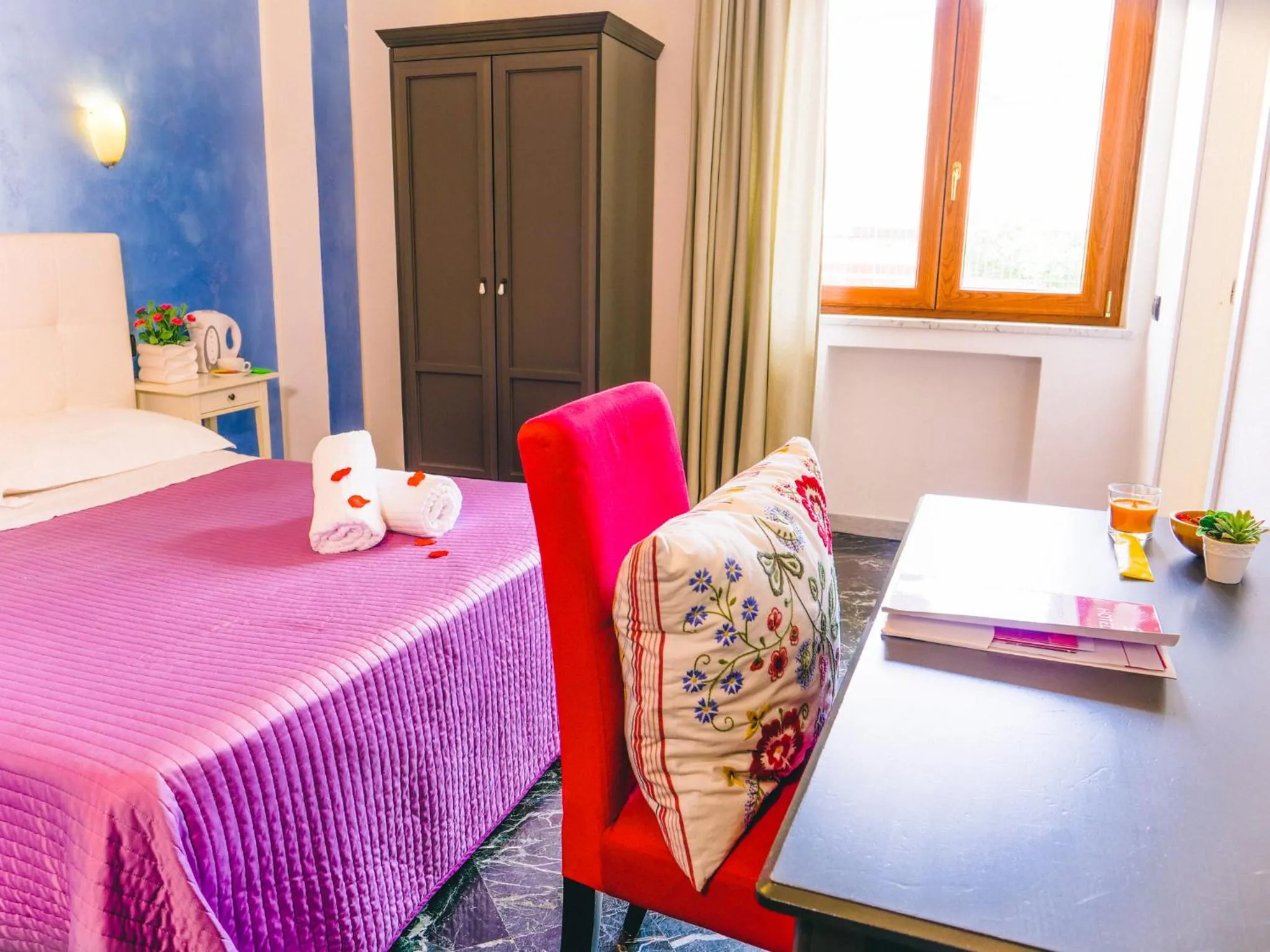 Photo of the whole room, Bed in Diana Inn Accommodations