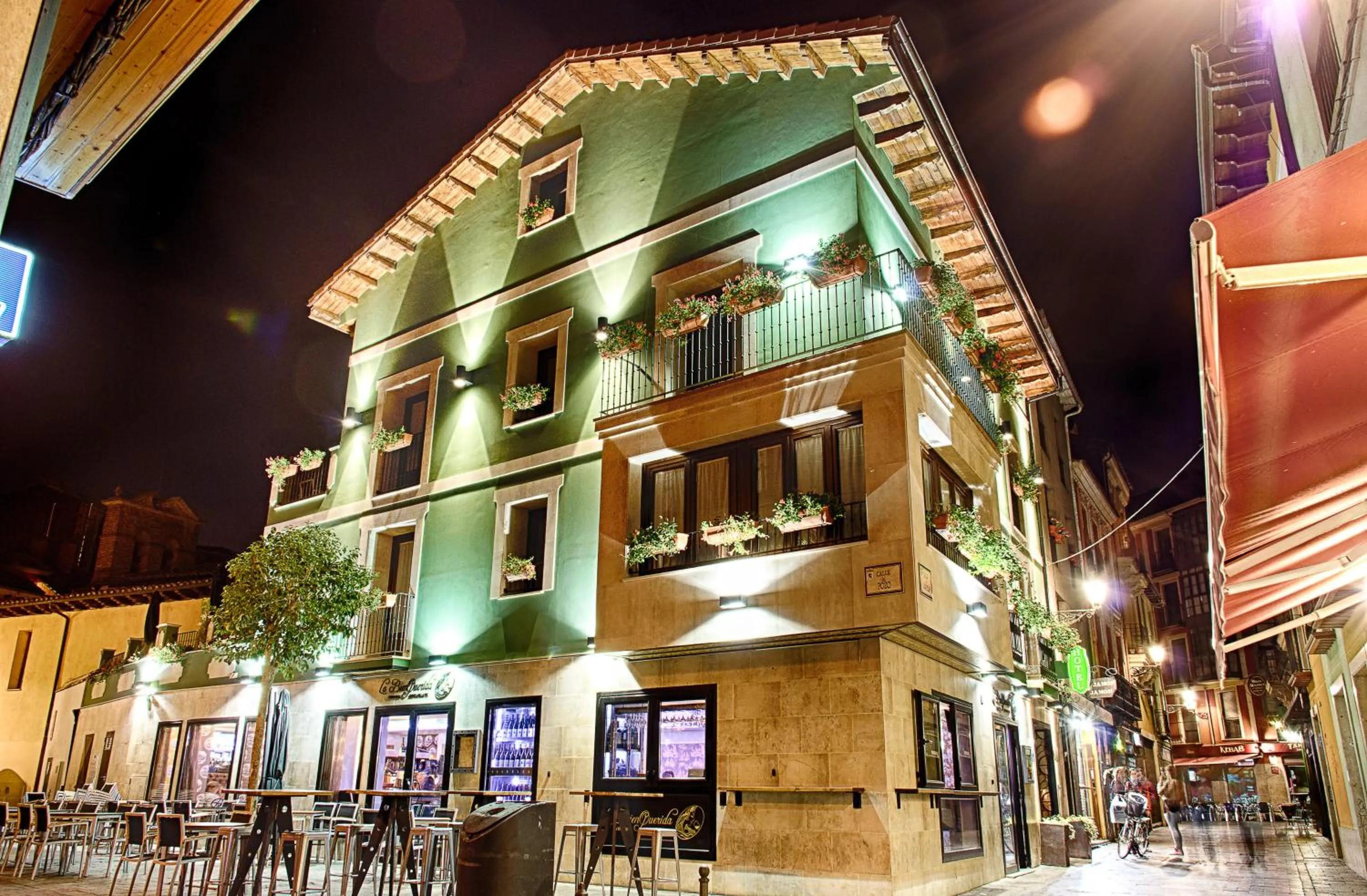 León Center Rooms