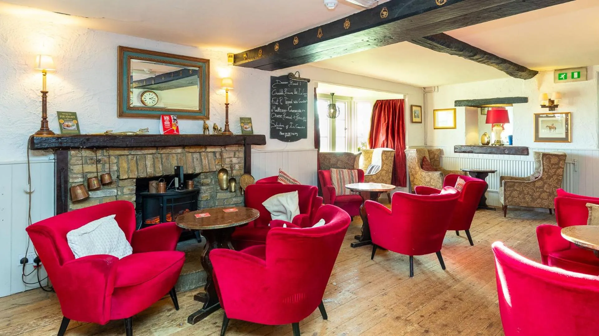 Lounge or bar in The Sibson Inn Hotel