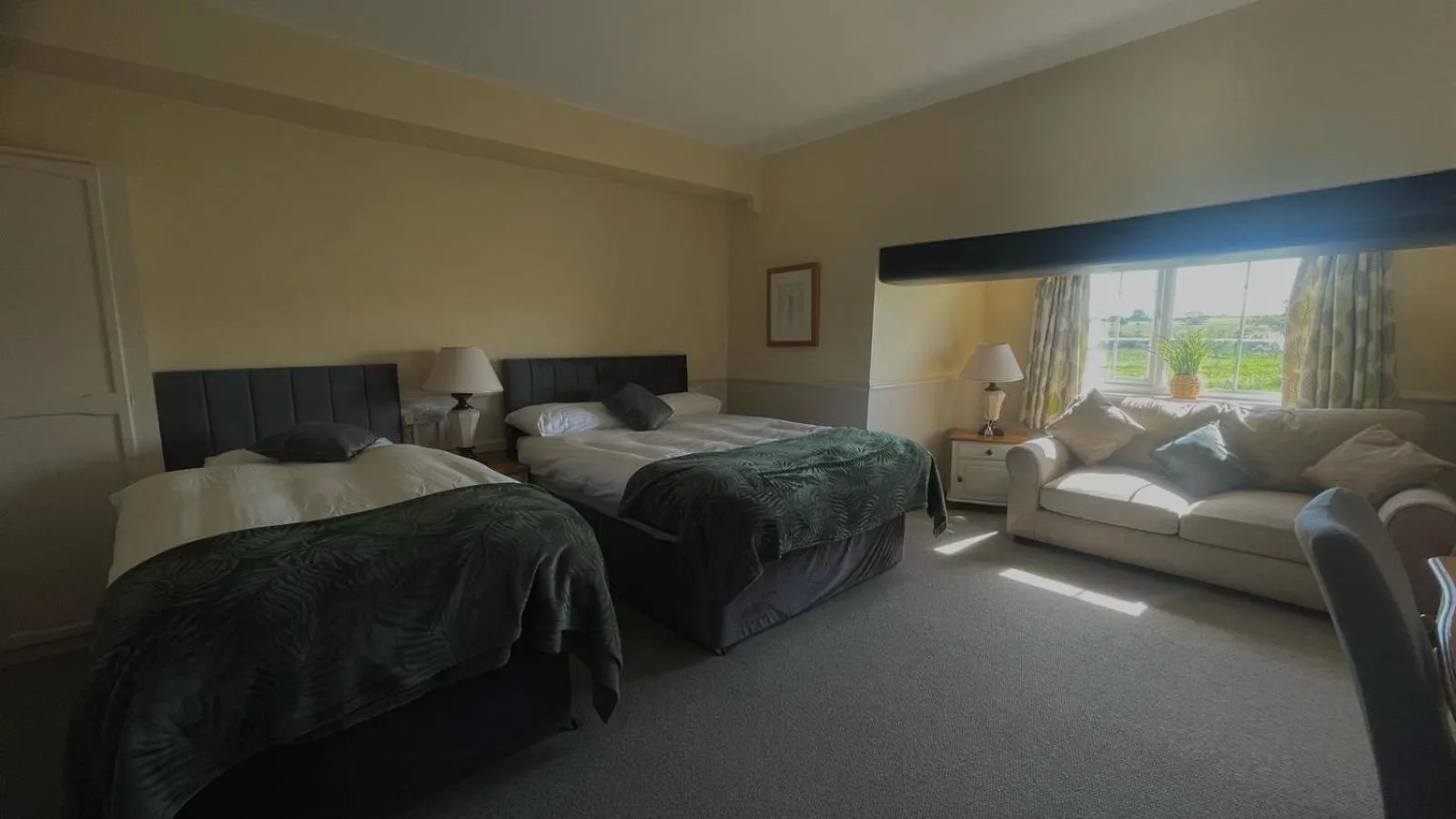 Photo of the whole room, Bed in The Sibson Inn Hotel