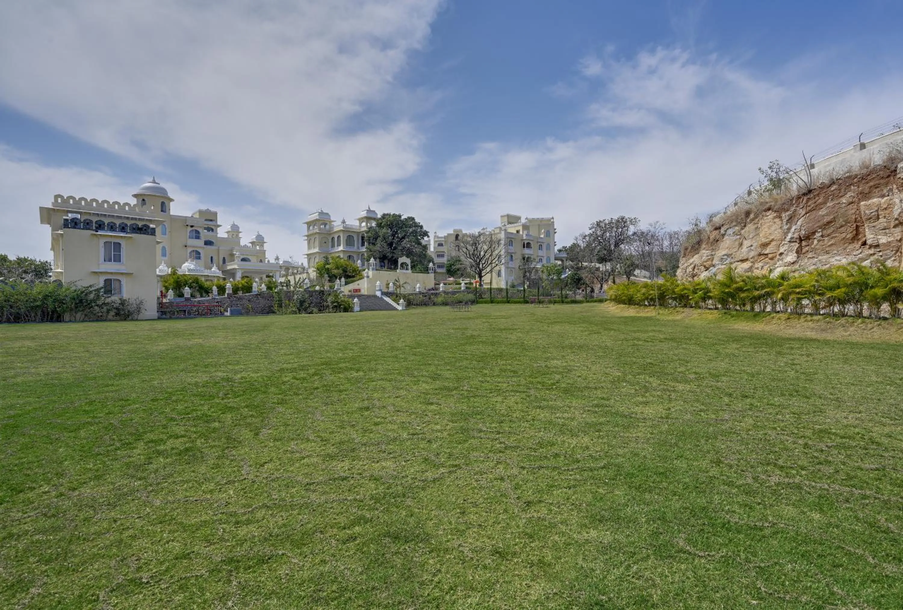 Garden in The Everest Hill Resort & Spa-Kumbhalgarh