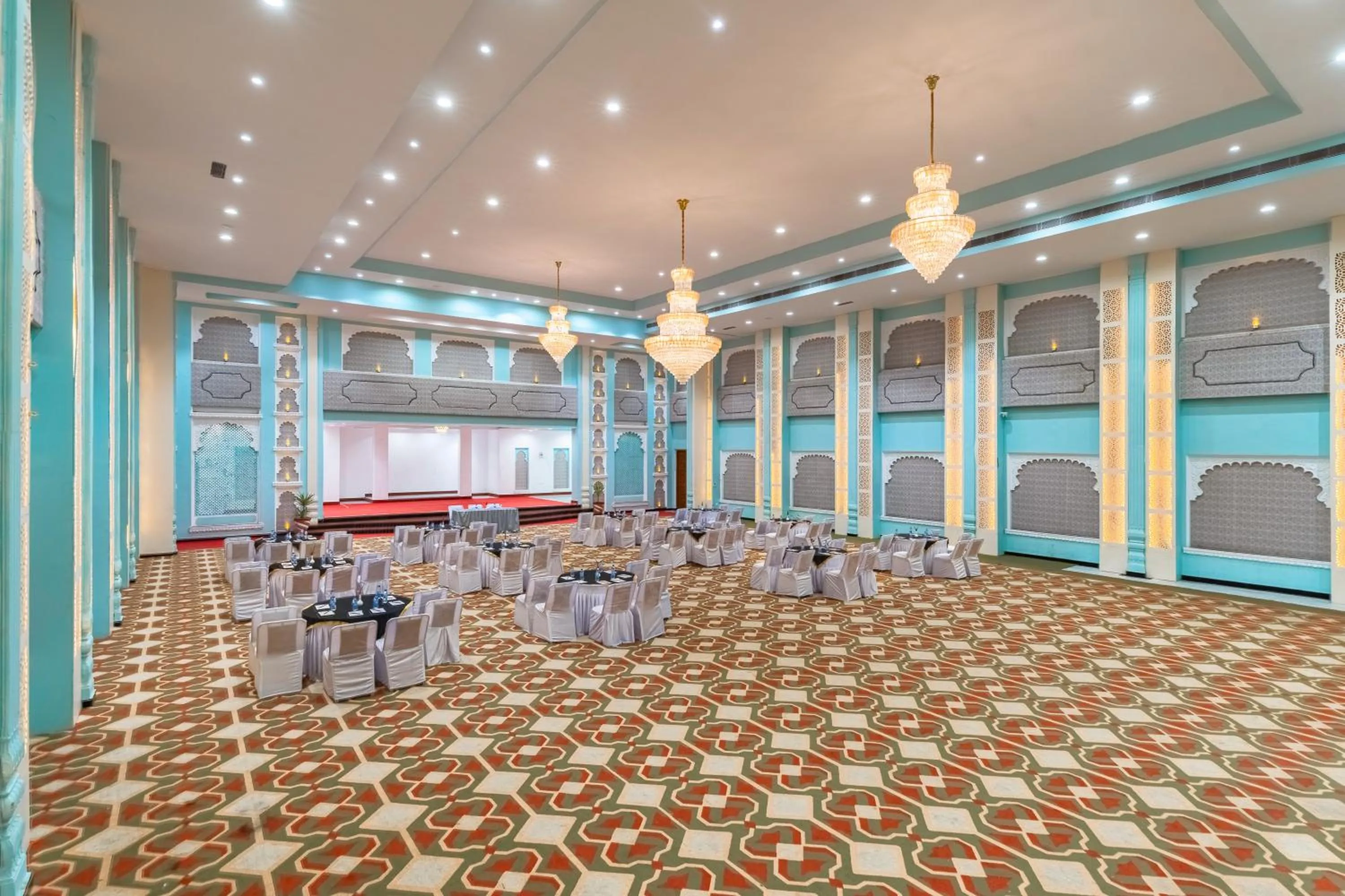 Banquet/Function facilities in The Everest Hill Resort & Spa-Kumbhalgarh