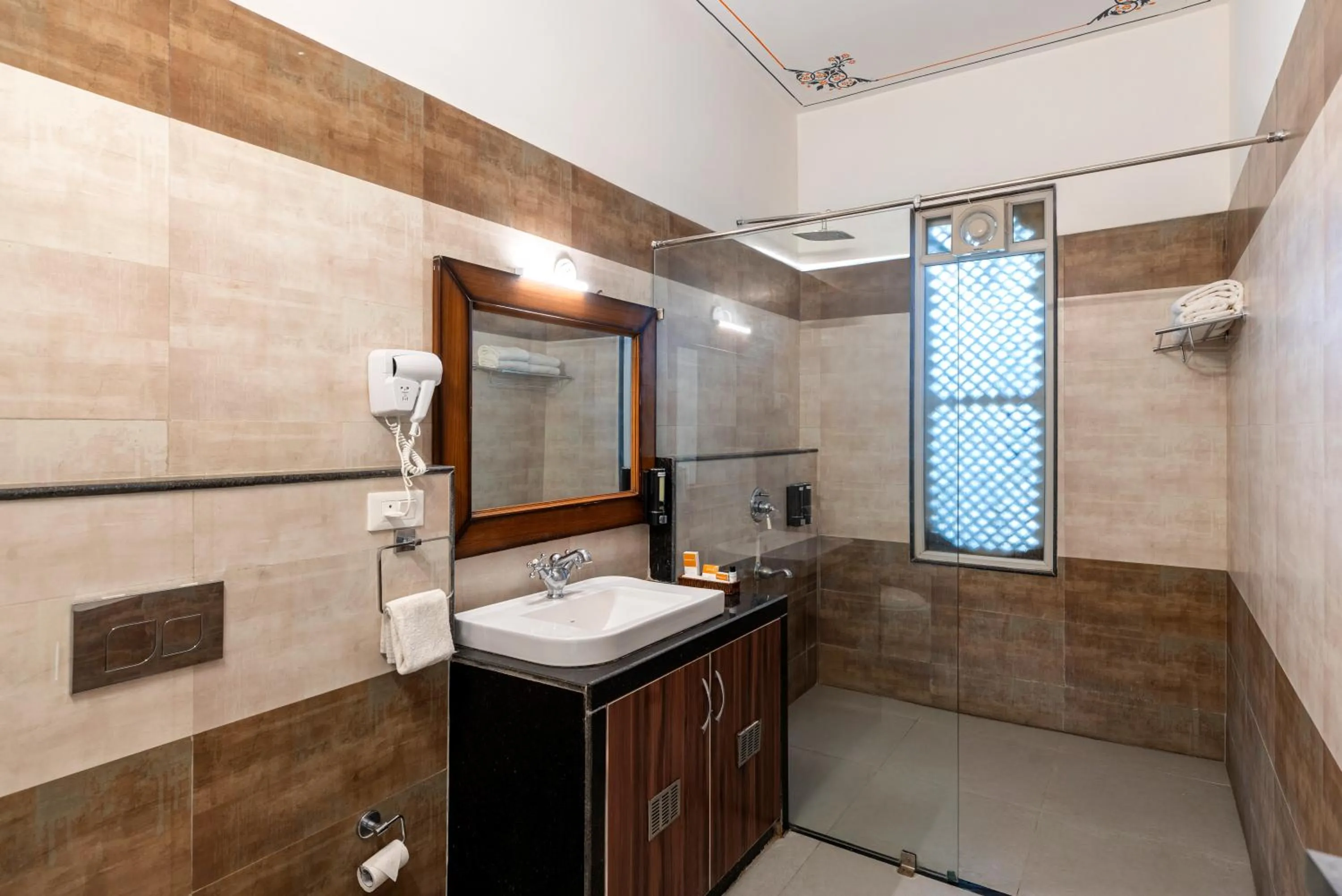 Bathroom in The Everest Hill Resort & Spa-Kumbhalgarh