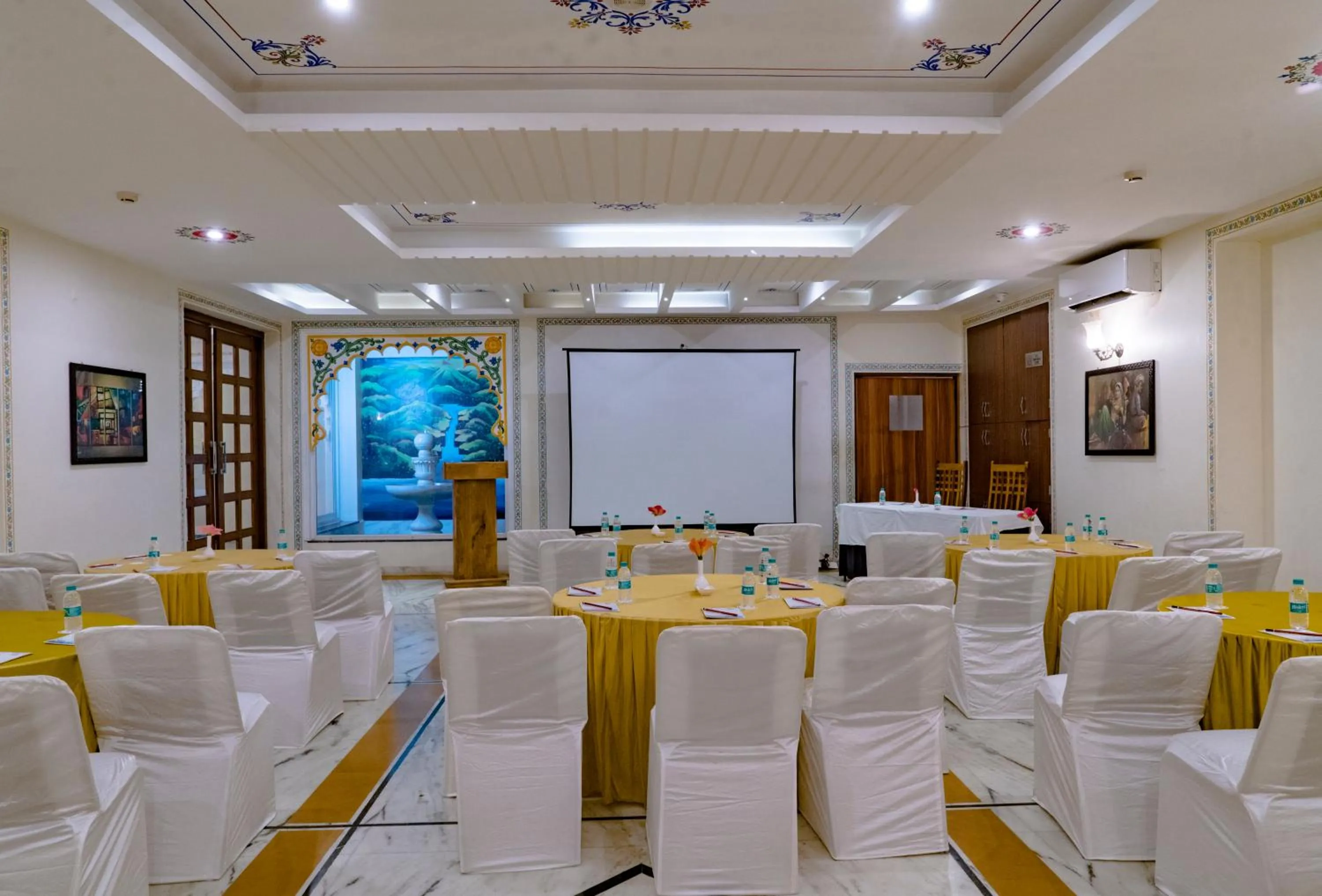 Business facilities in The Everest Hill Resort & Spa-Kumbhalgarh