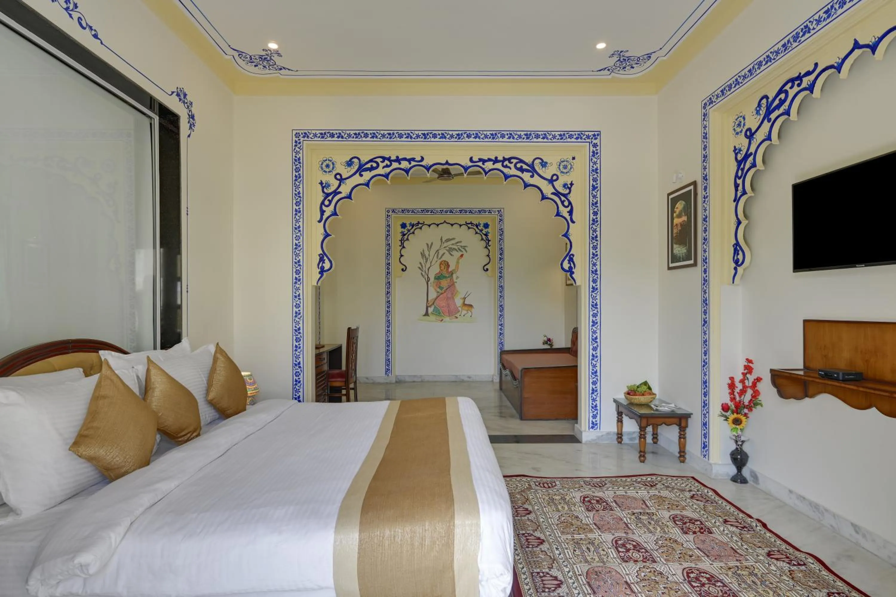 Bedroom, Bed in The Everest Hill Resort & Spa-Kumbhalgarh