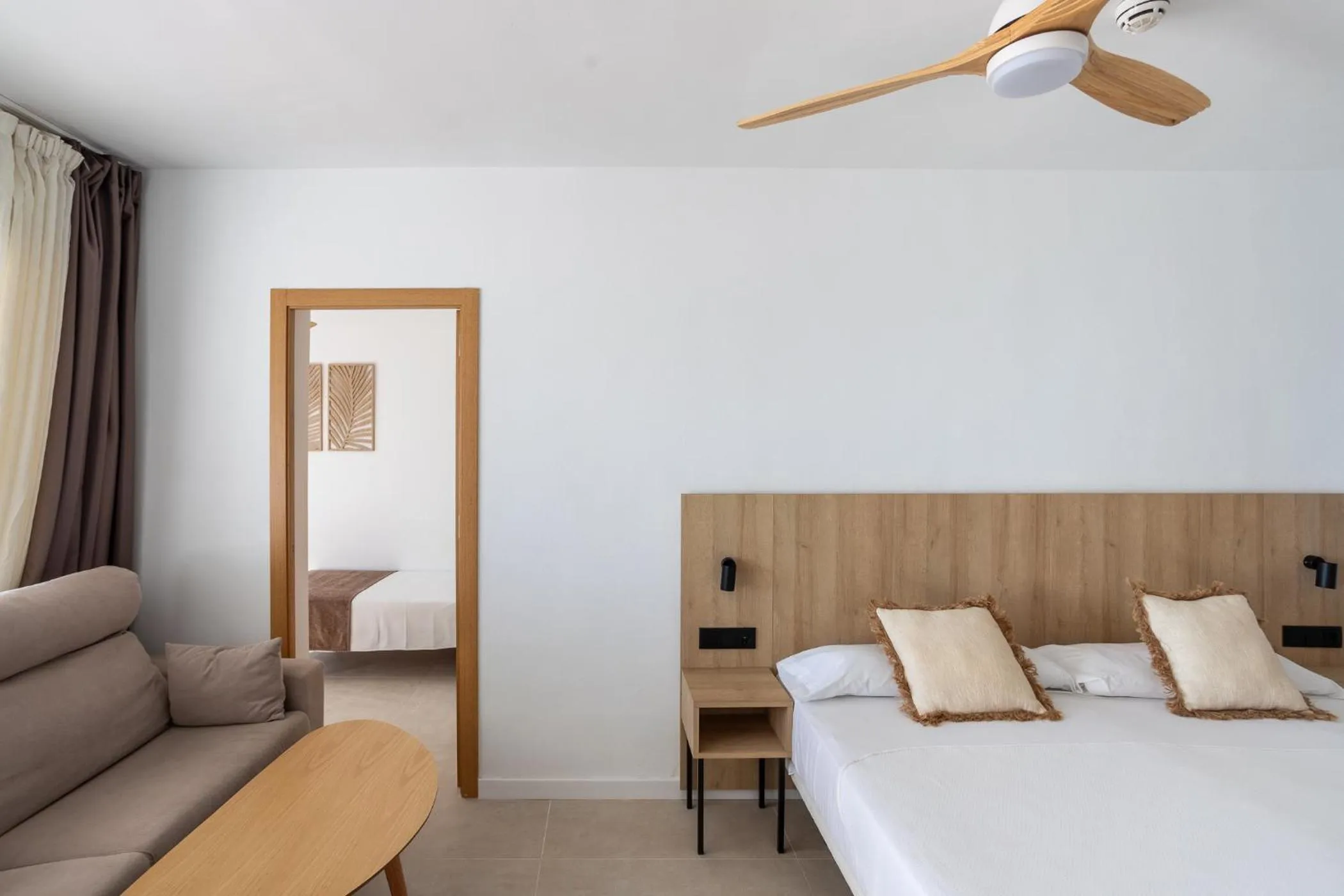 Bedroom, Bed in Apartamentos Mirador