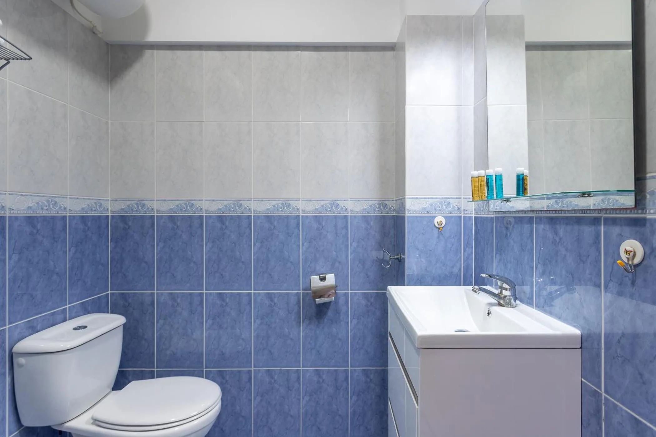 Bathroom in Apartamentos Mirador