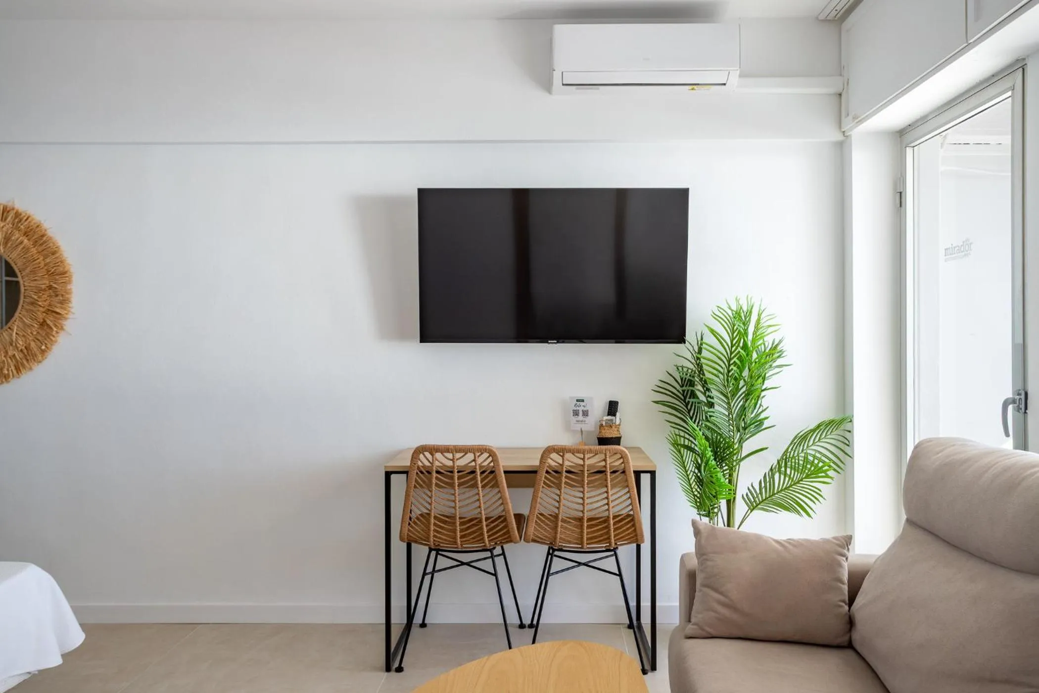 TV and multimedia in Apartamentos Mirador