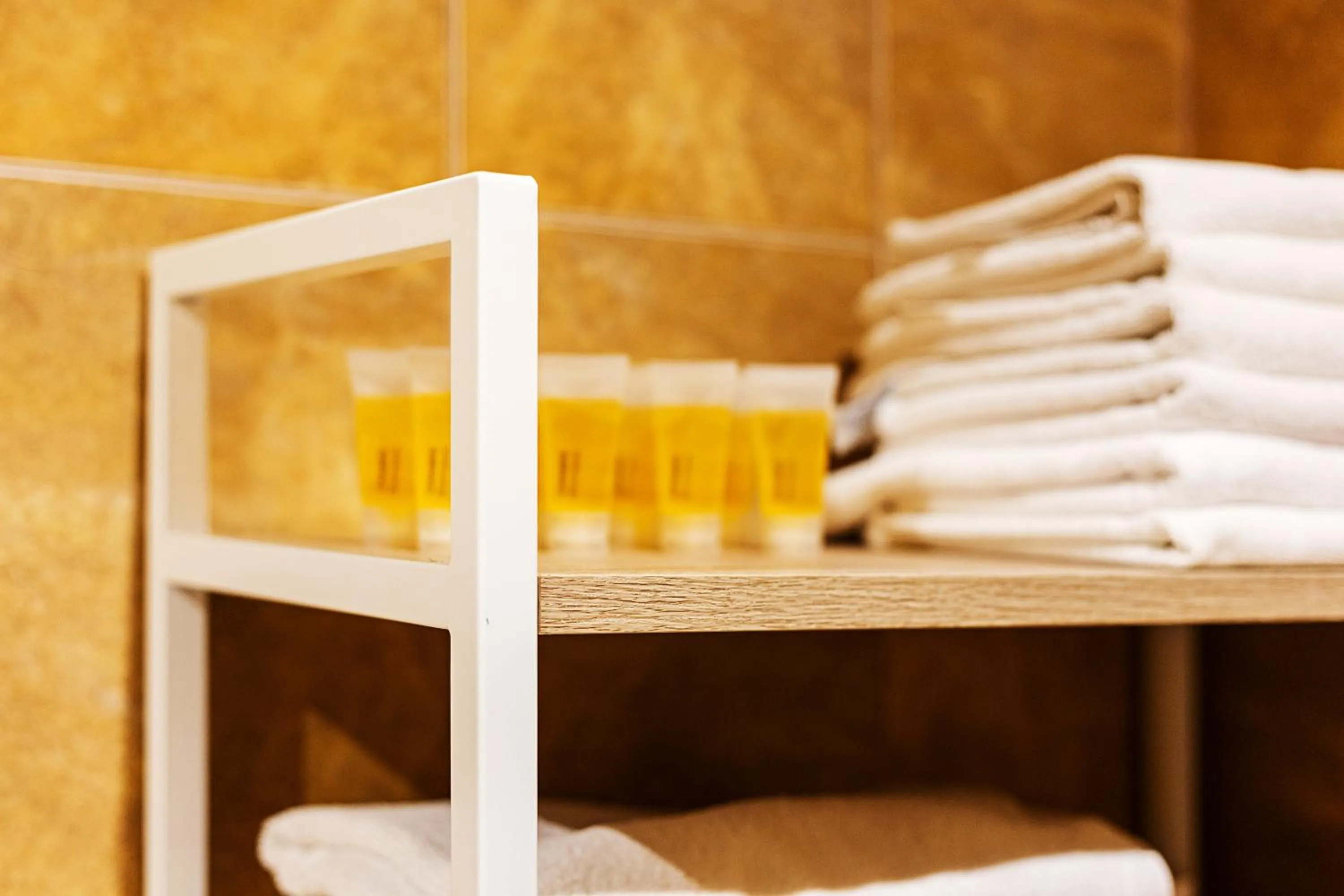 Bathroom, Bed in Apartamentos Mirador