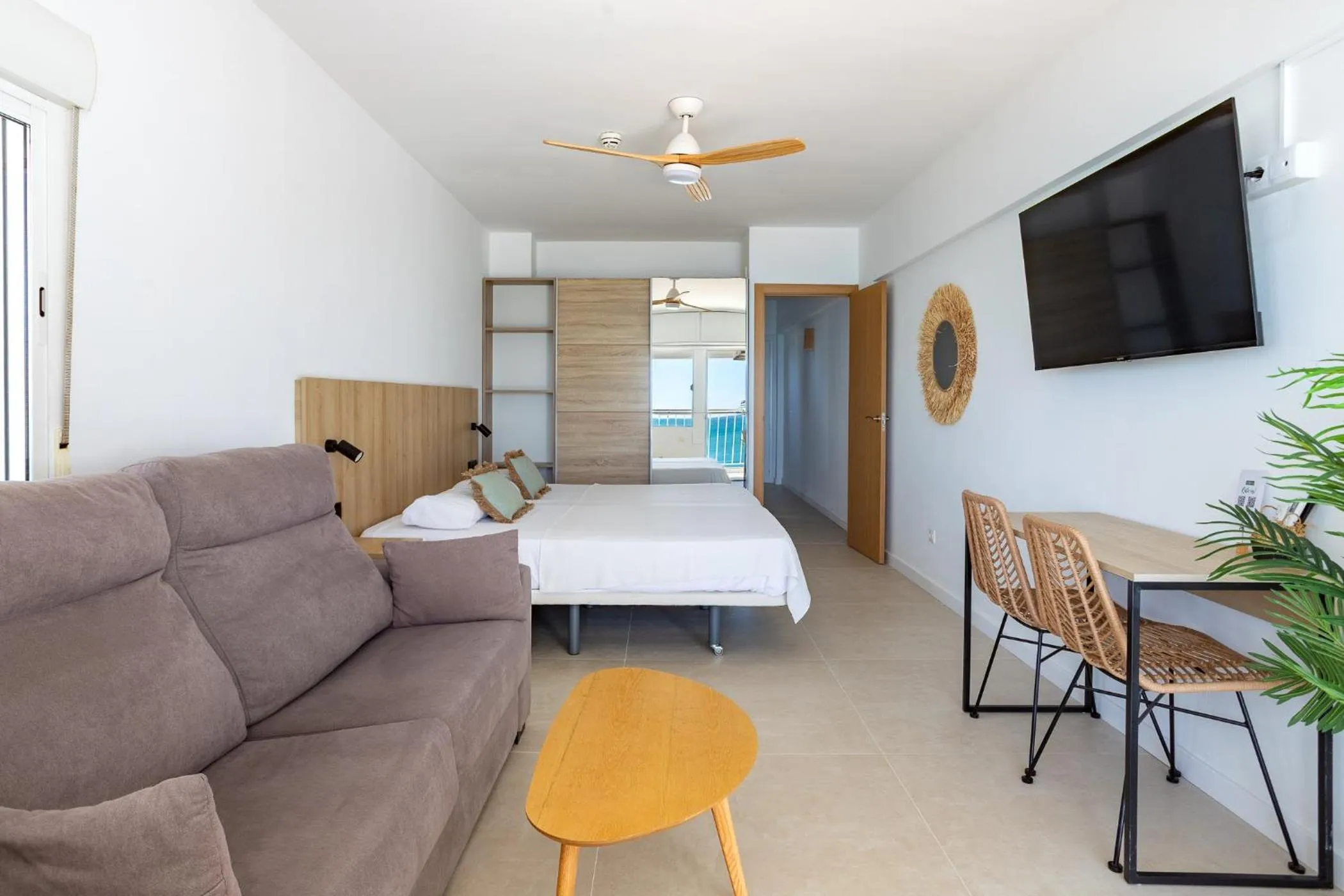 Bedroom, Bed in Apartamentos Mirador