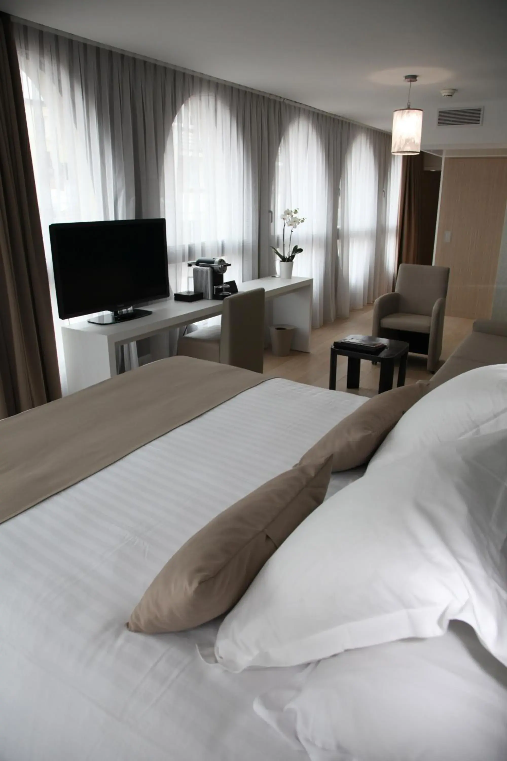 Photo of the whole room, Bed in Best Western Premier Why Hotel Photo of the whole room, Bed in Best Western Premier Why Hotel