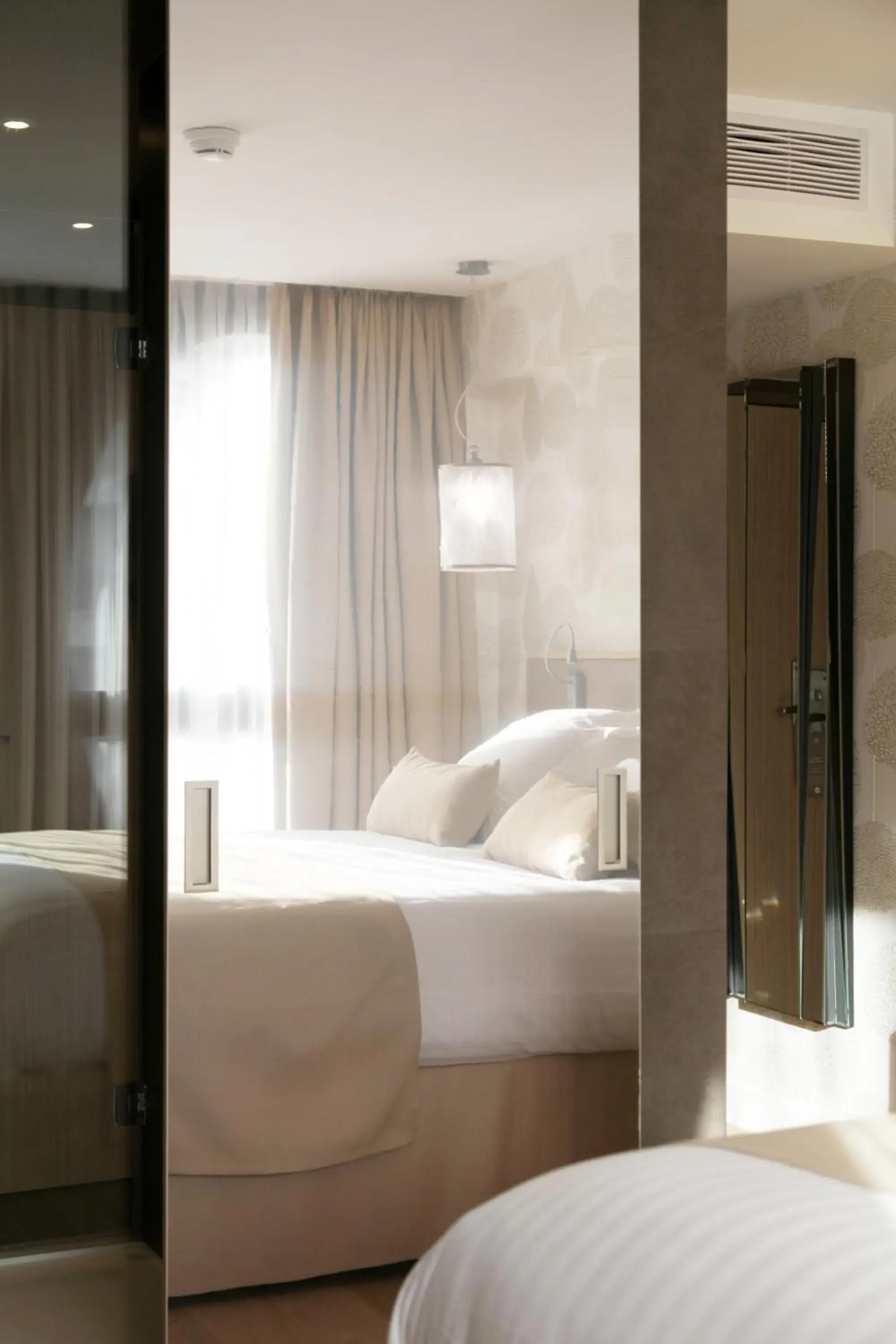 Bed in Best Western Premier Why Hotel Bed in Best Western Premier Why Hotel