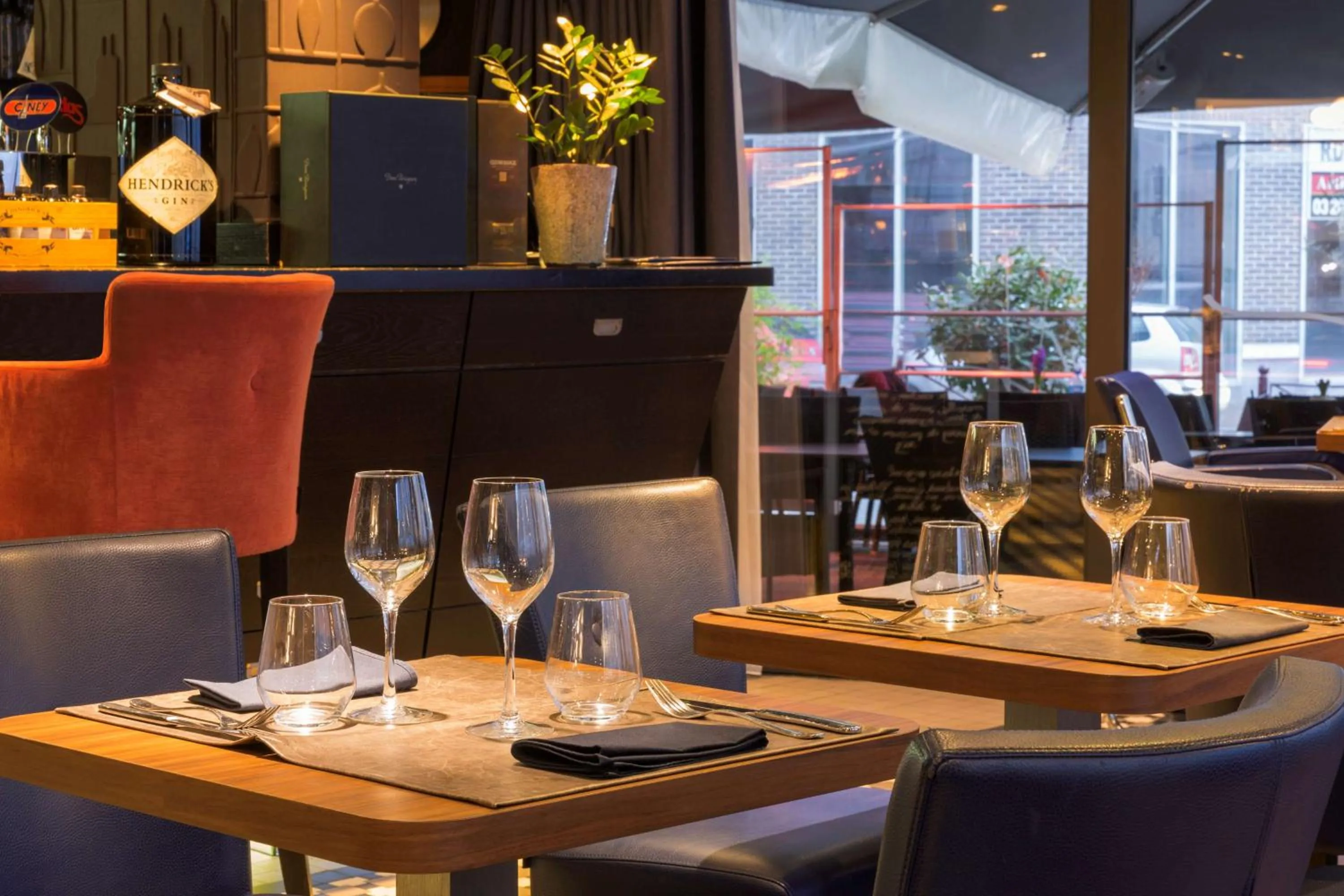 Restaurant/places to eat in Best Western Premier Why Hotel