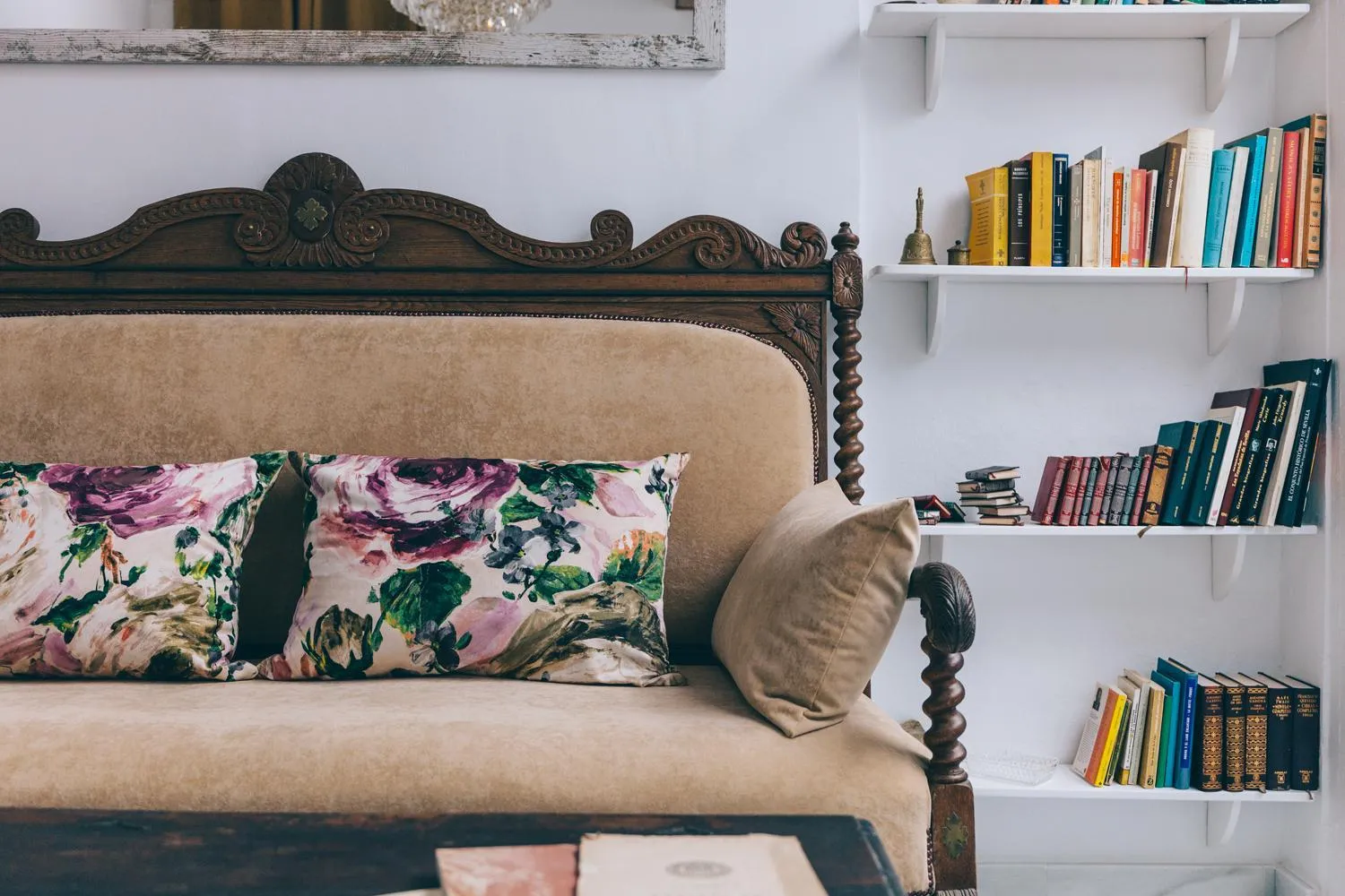 Living room in Alcázar de María