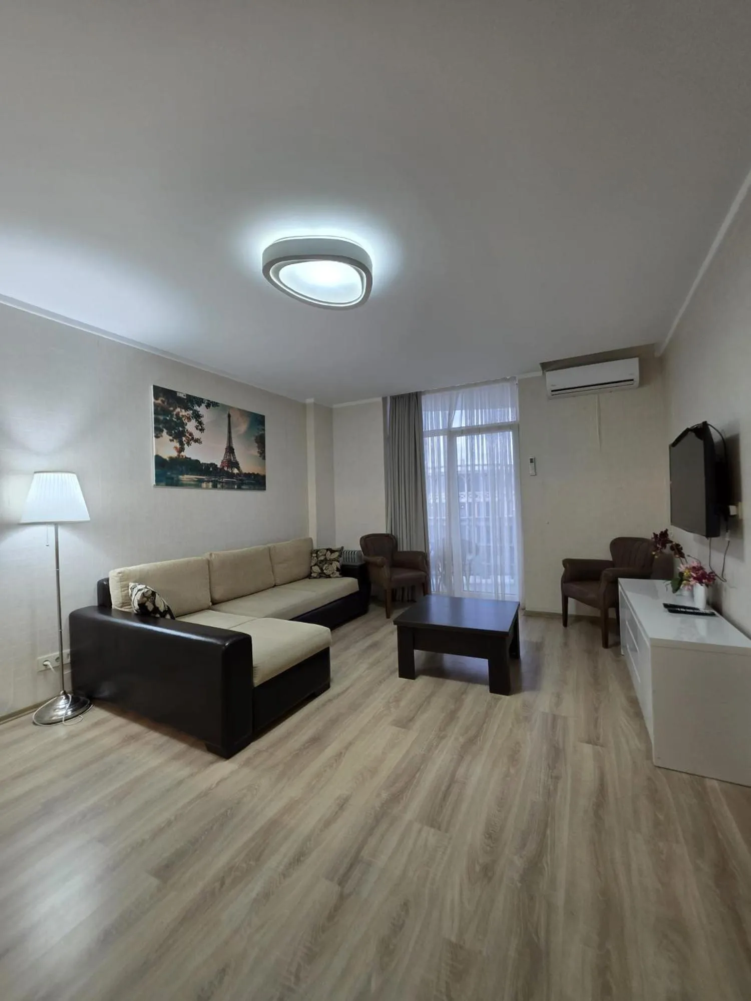 Living room in Aparthotel Holiday Lux Batumi