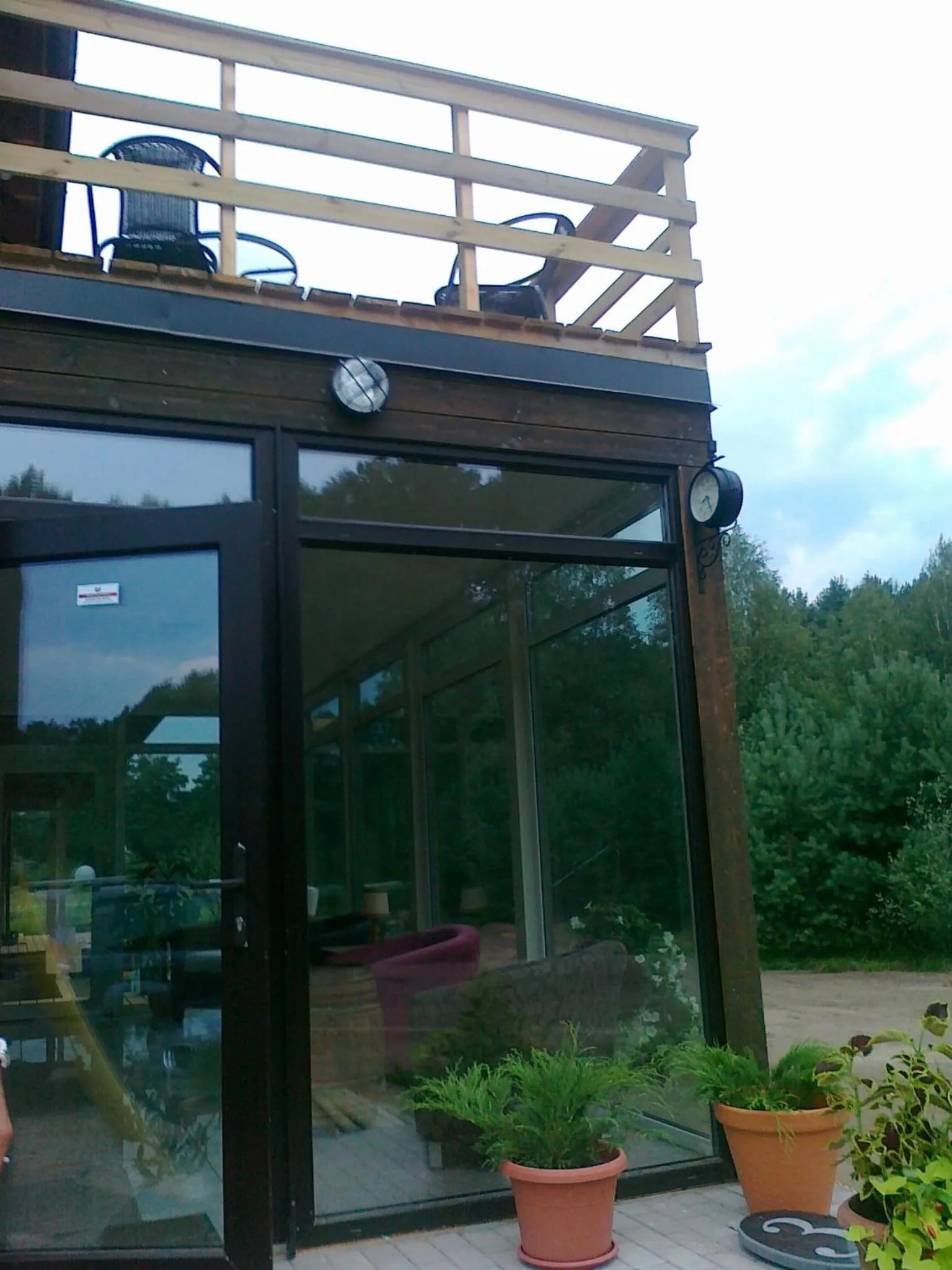 Facade/entrance in Love Island 2