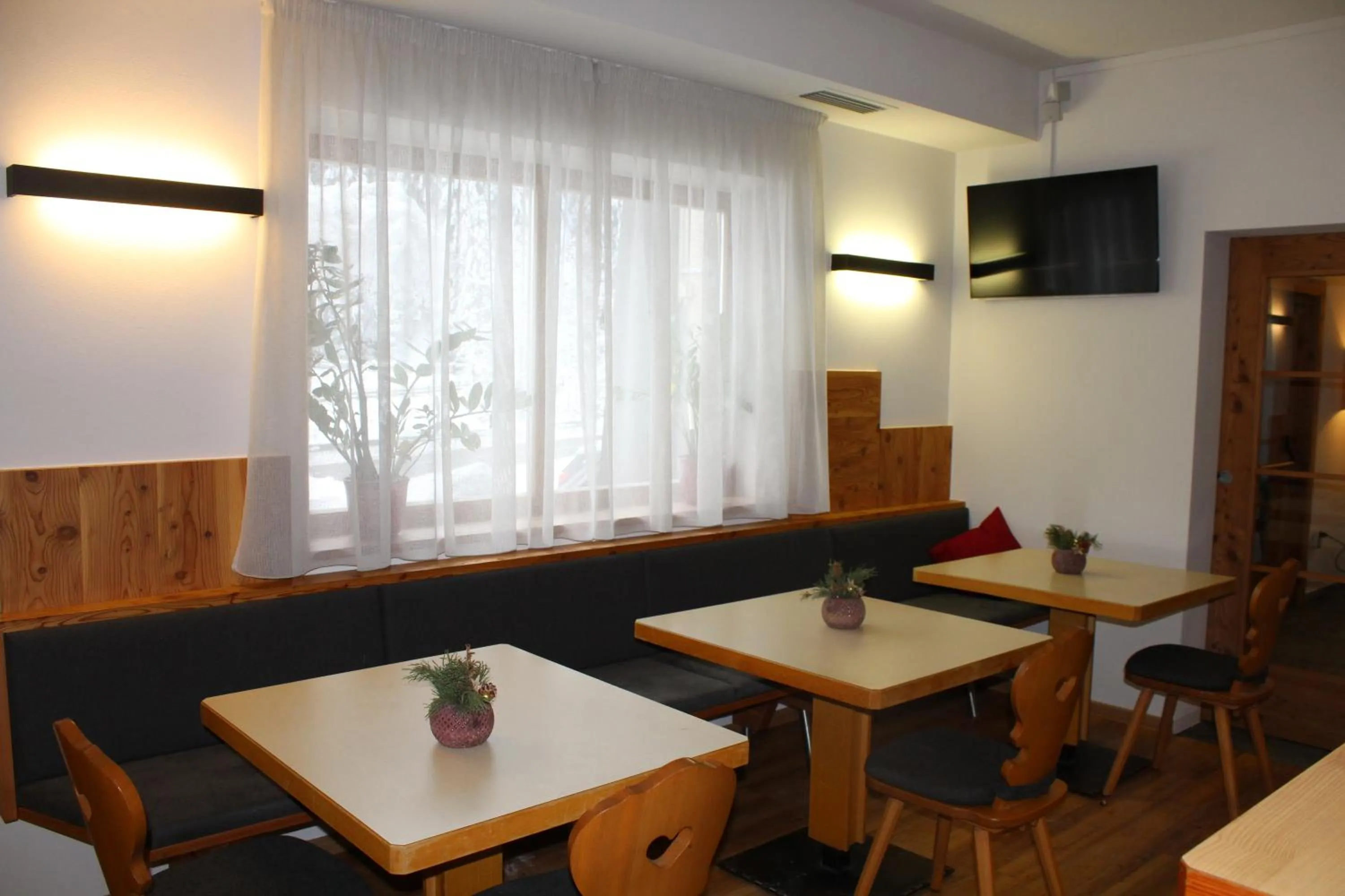 Lounge or bar in Hotel Argentum by Bergkristall