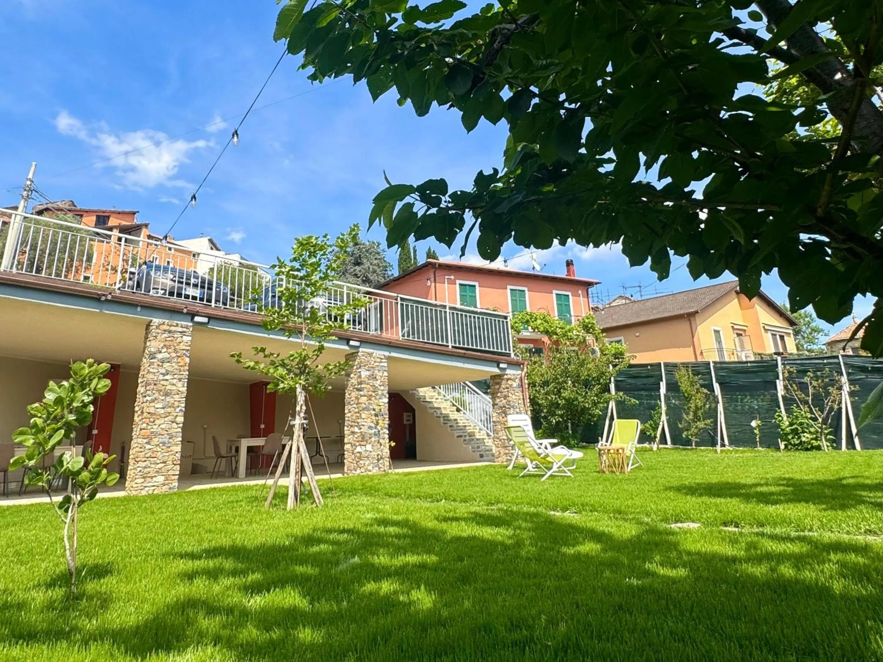 Property building in Ligo