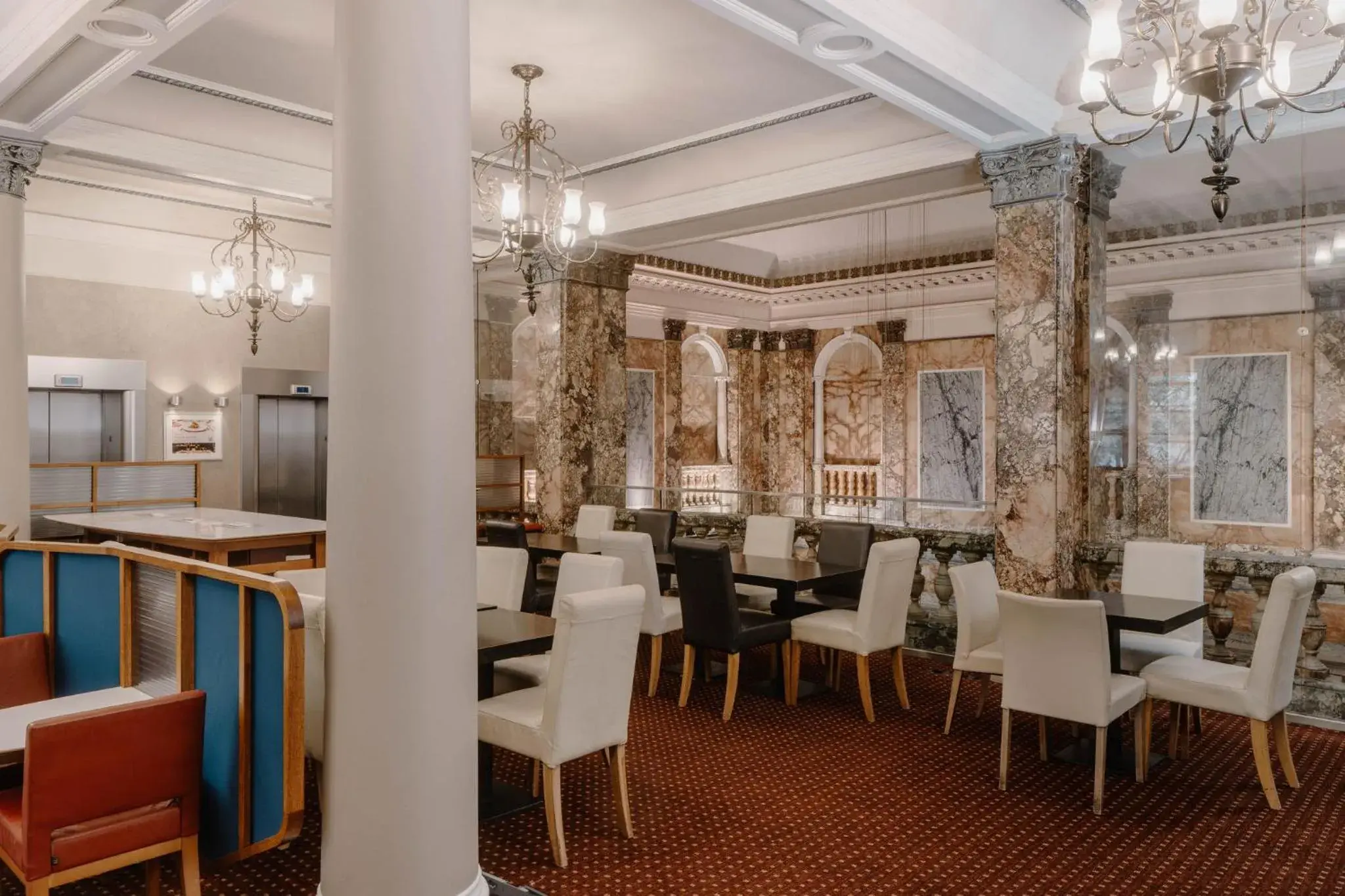 Lounge or bar in Club Quarters Hotel Trafalgar Square, London Lounge or bar in Club Quarters Hotel Trafalgar Square, London