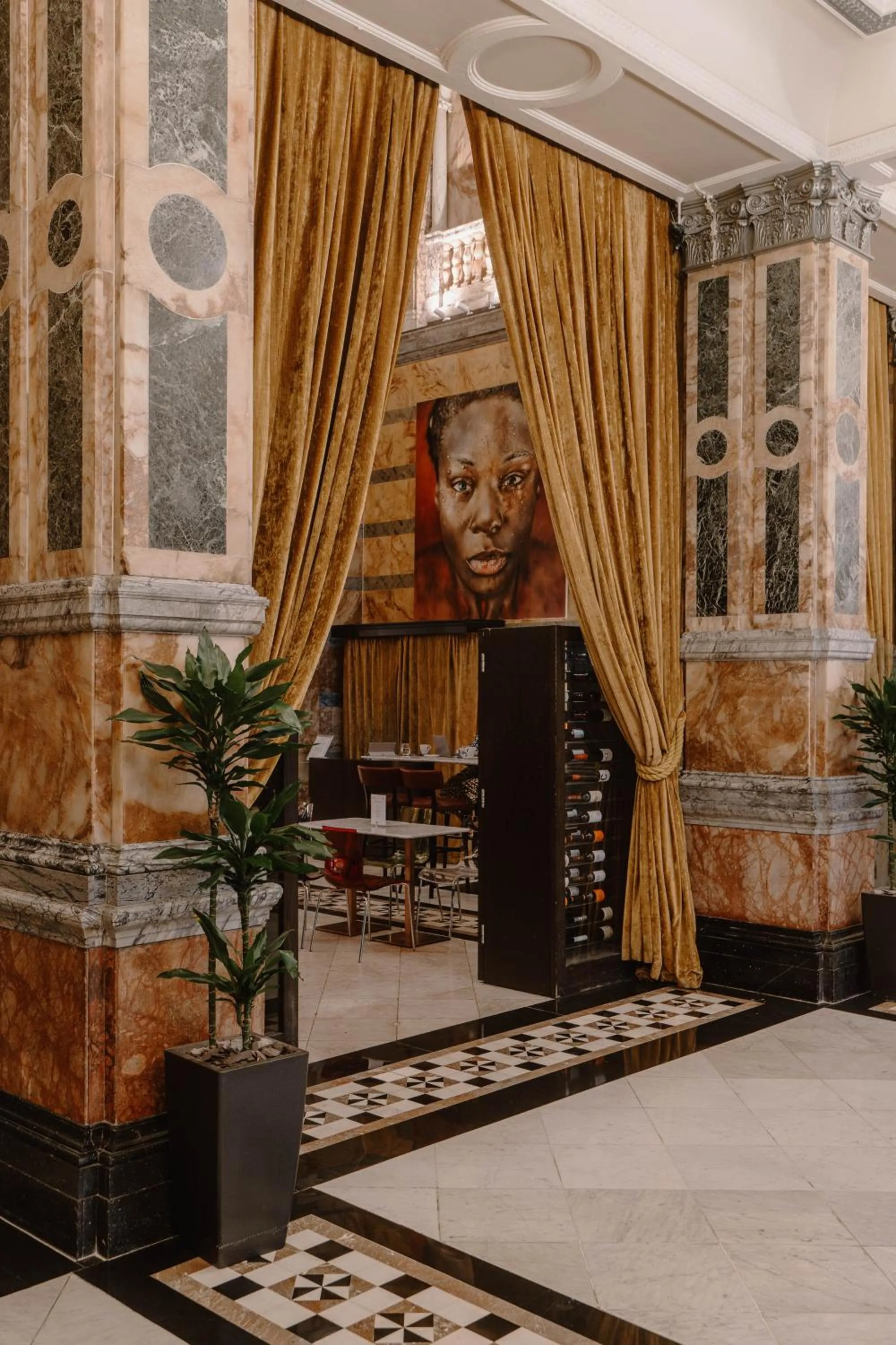 Restaurant/places to eat in Club Quarters Hotel Trafalgar Square, London