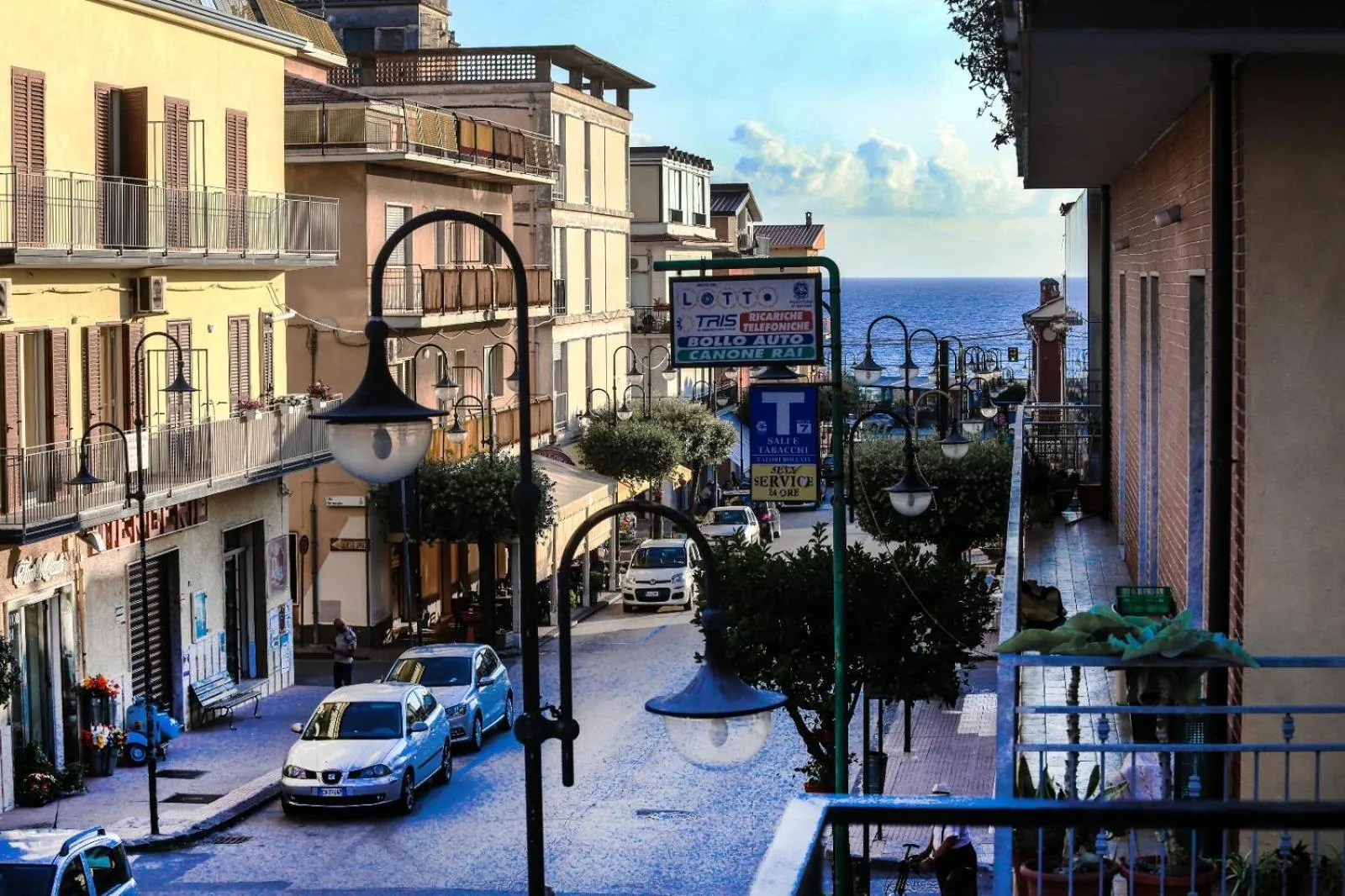 City view in APRILE Bed and Breakfast