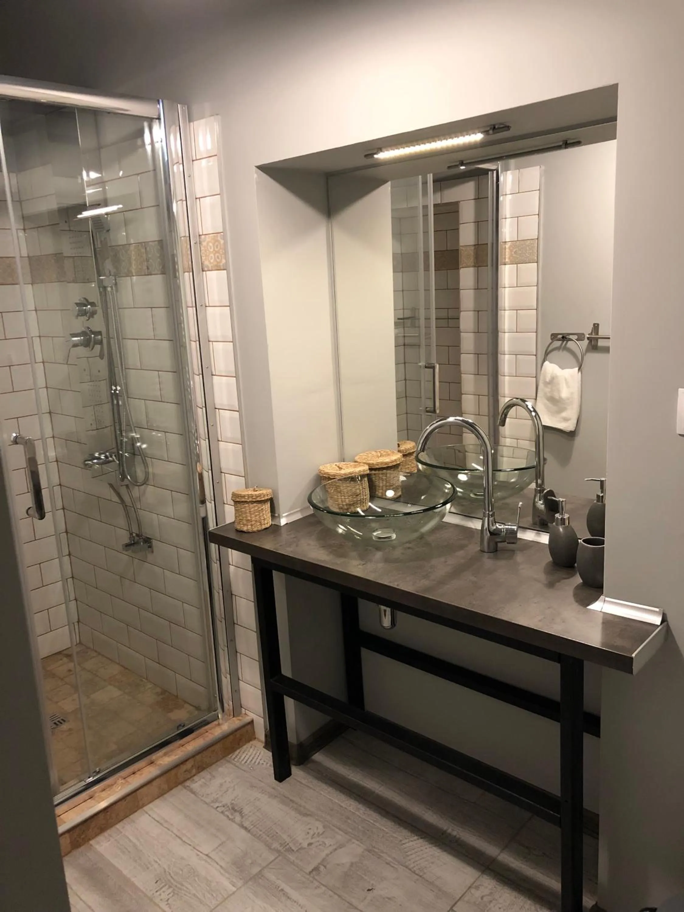 Property building in Poet Pastior Residence