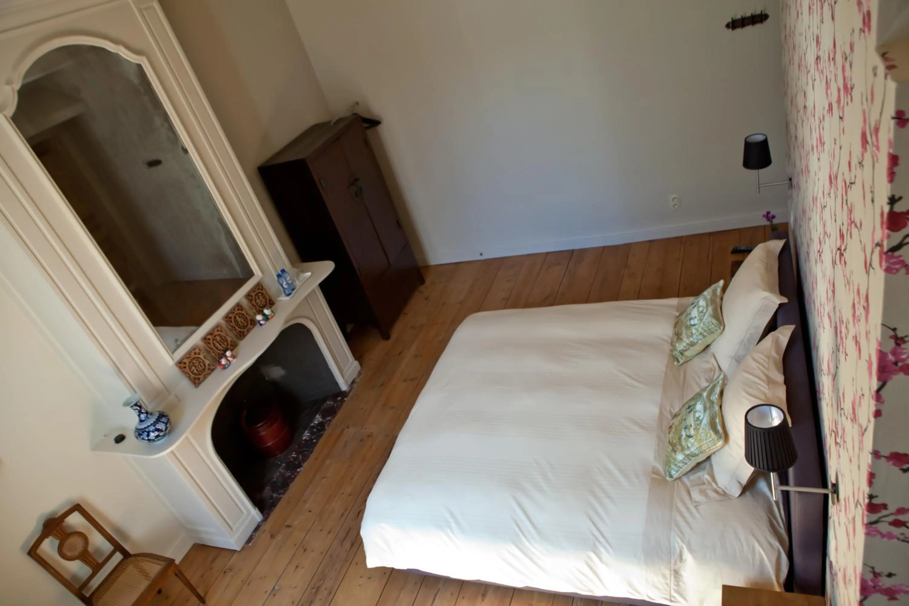 Decorative detail, Bed in B&B Huis Willaeys