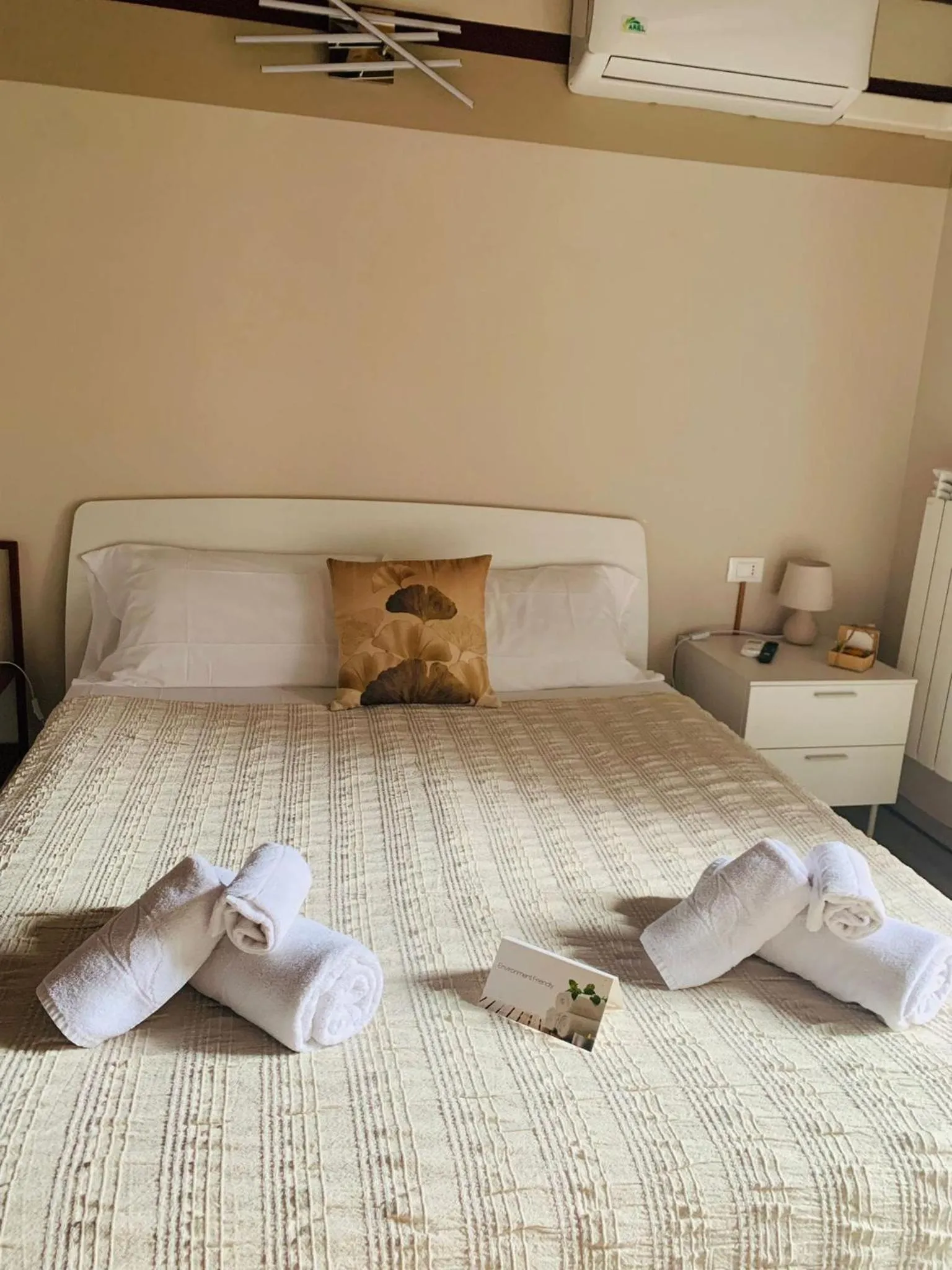 Residenza Lisy Rooms Affittacamere