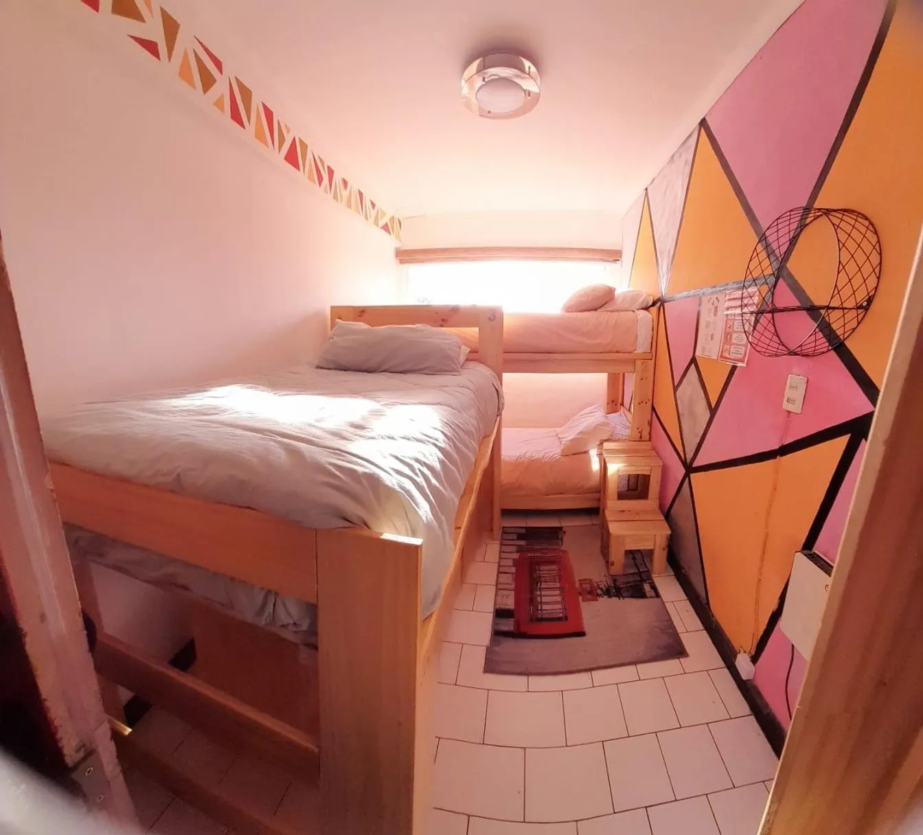 Single Bed in Female Dormitory Room in Aji Verde Hostel