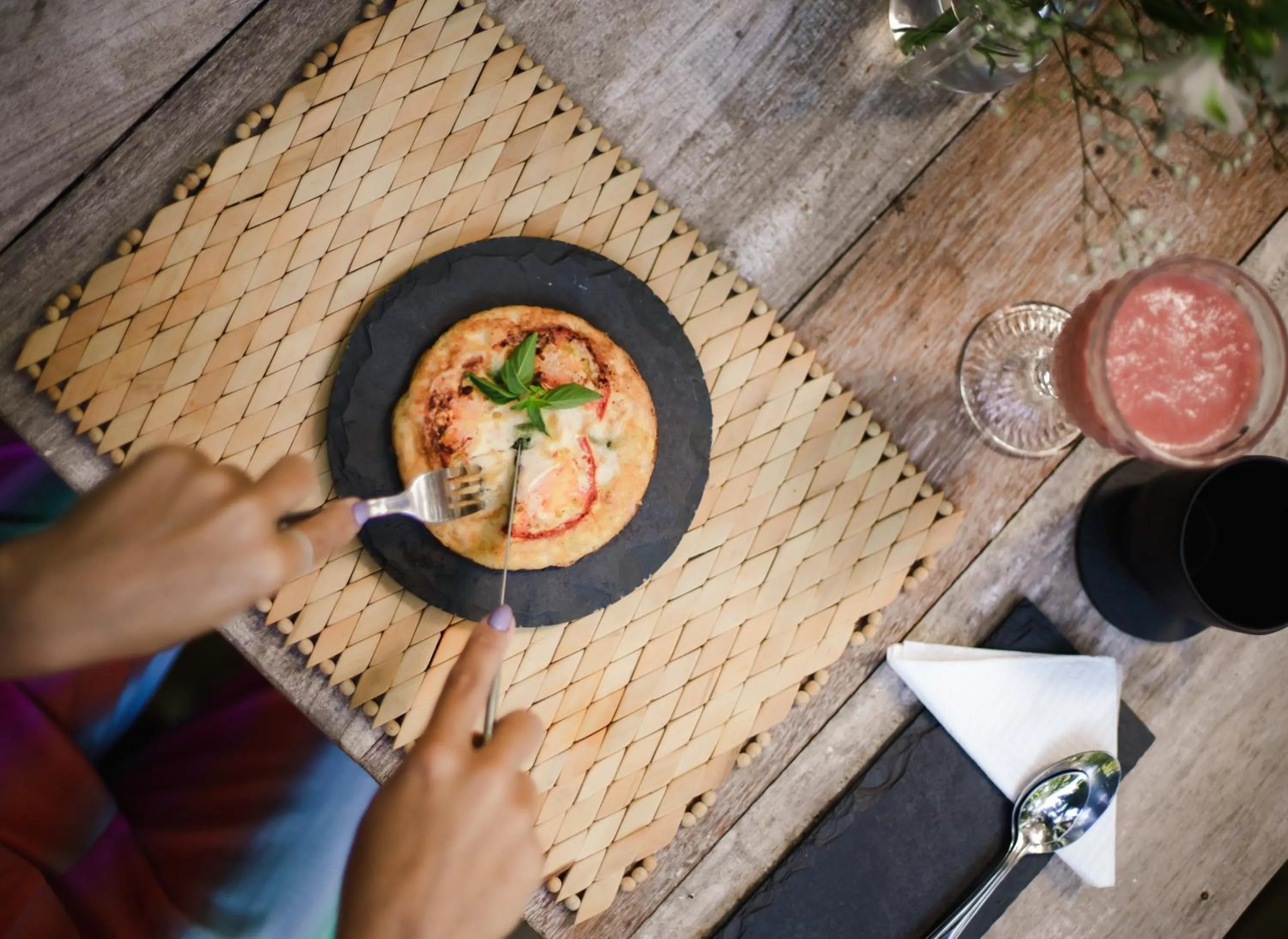 Food and drinks in Pousada Seis e Meia