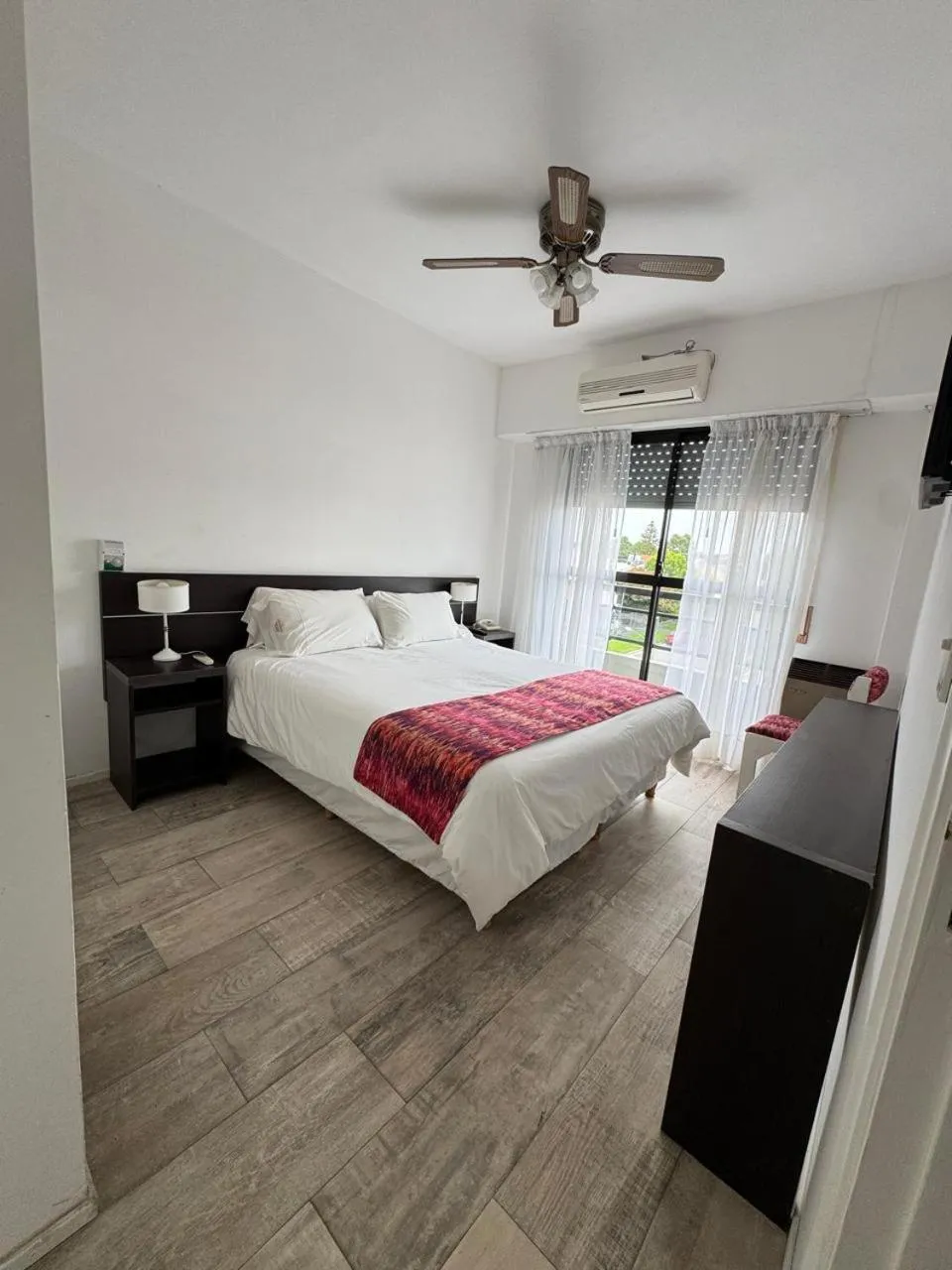 Photo of the whole room, Bed in Montecarlo Apartment & Suite