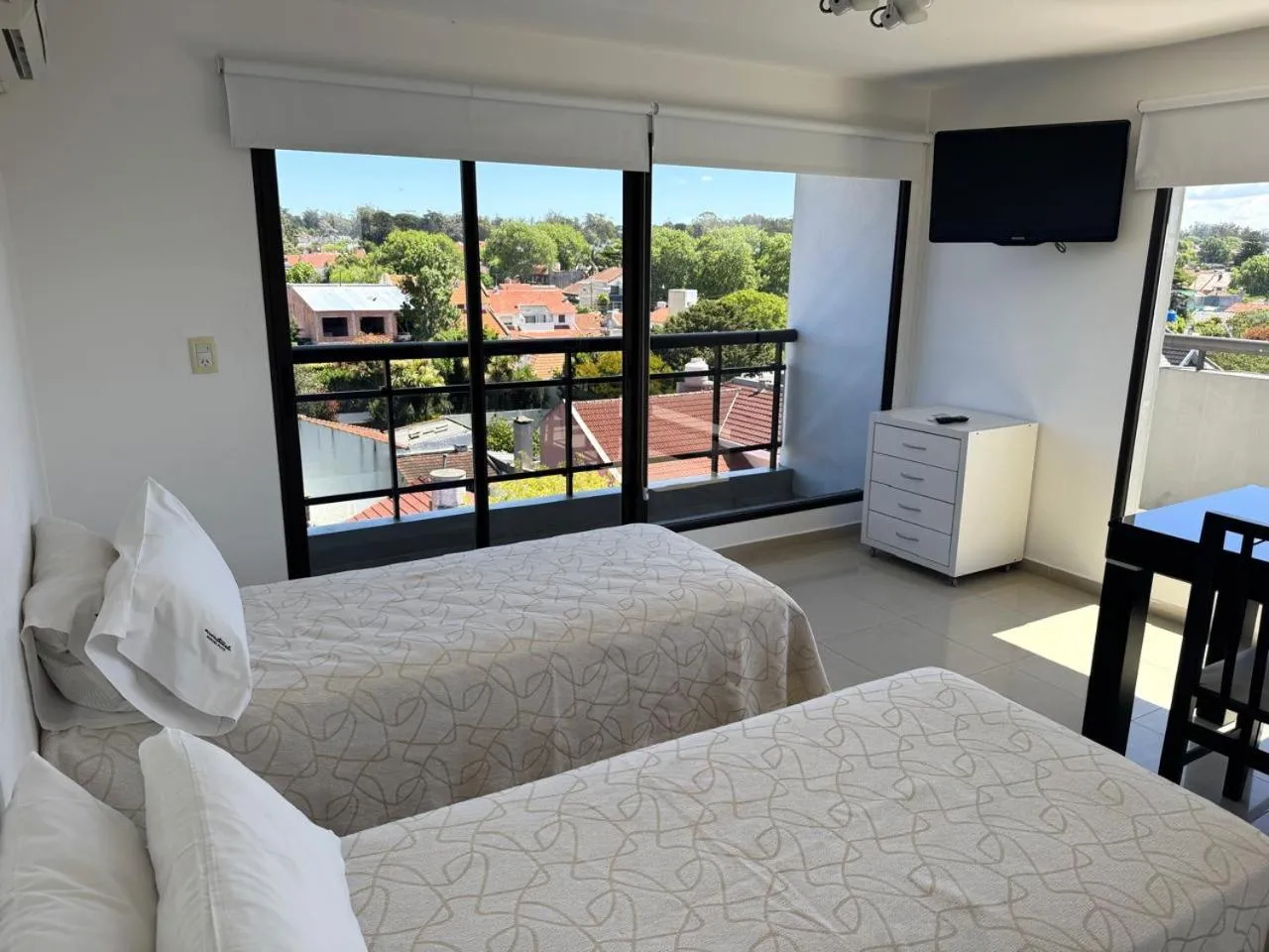 Photo of the whole room, Bed in Montecarlo Apartment & Suite
