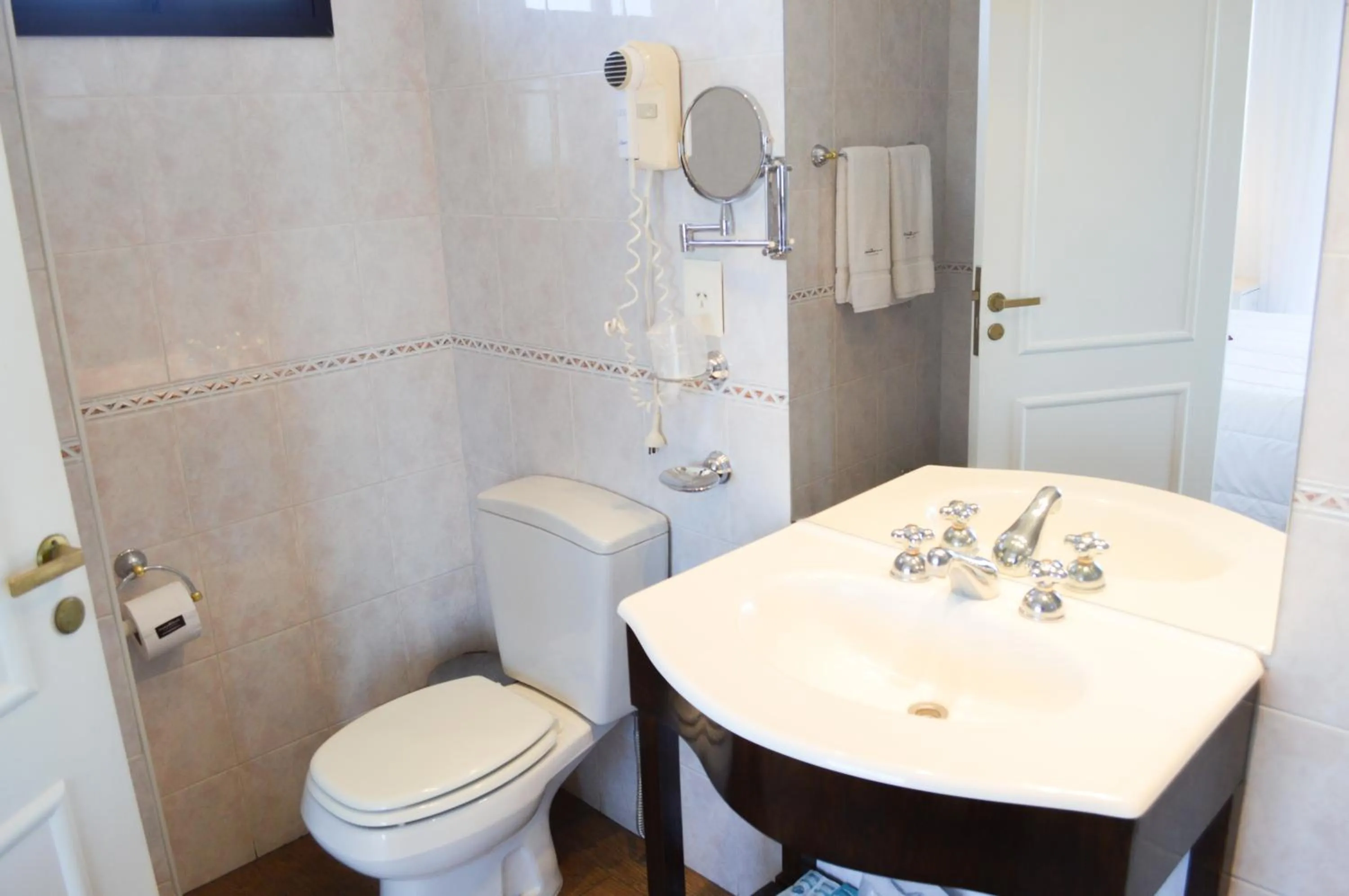 Bathroom in Montecarlo Apartment & Suite