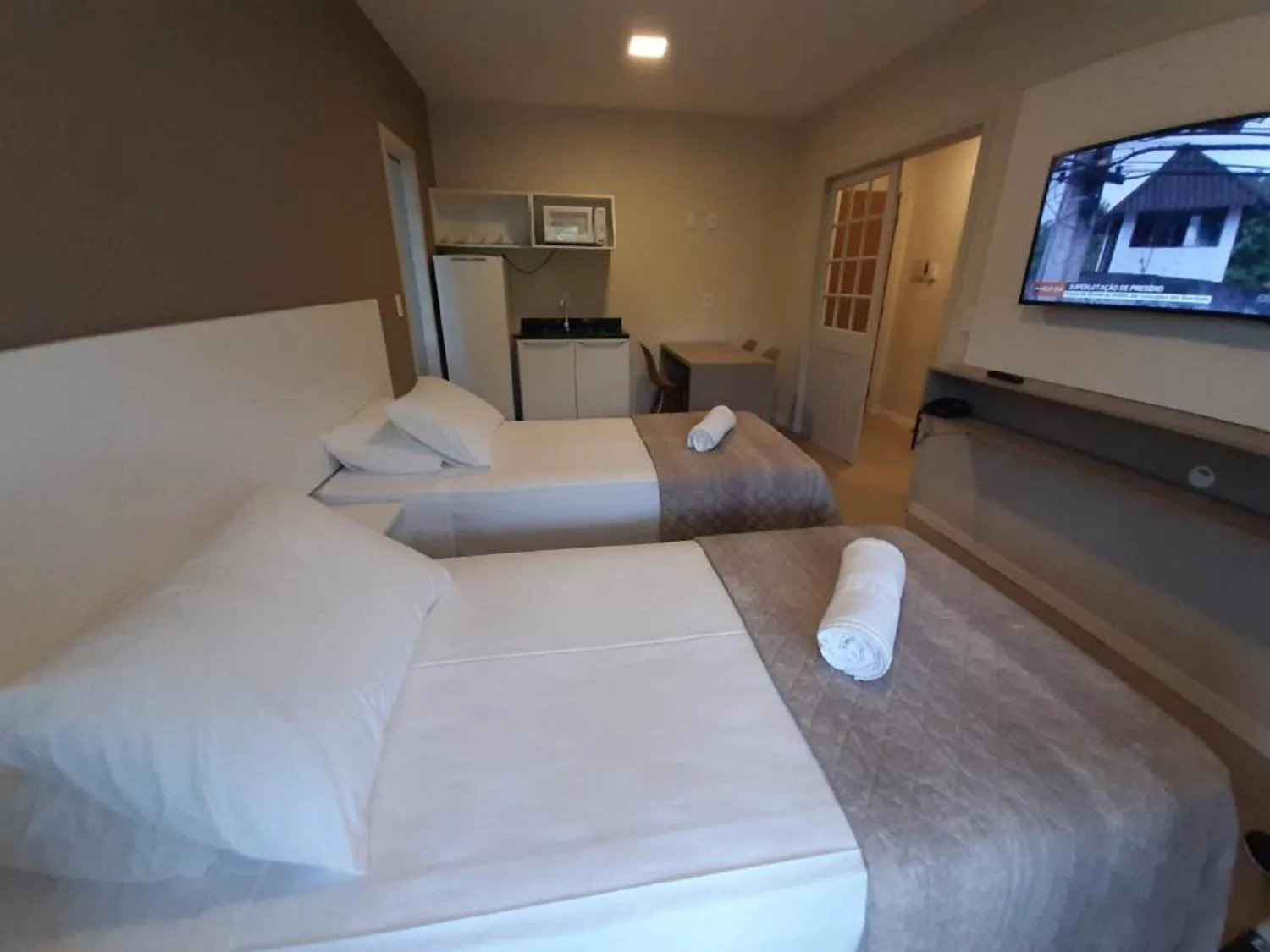 Bed in Caravaggio Praia Hotel