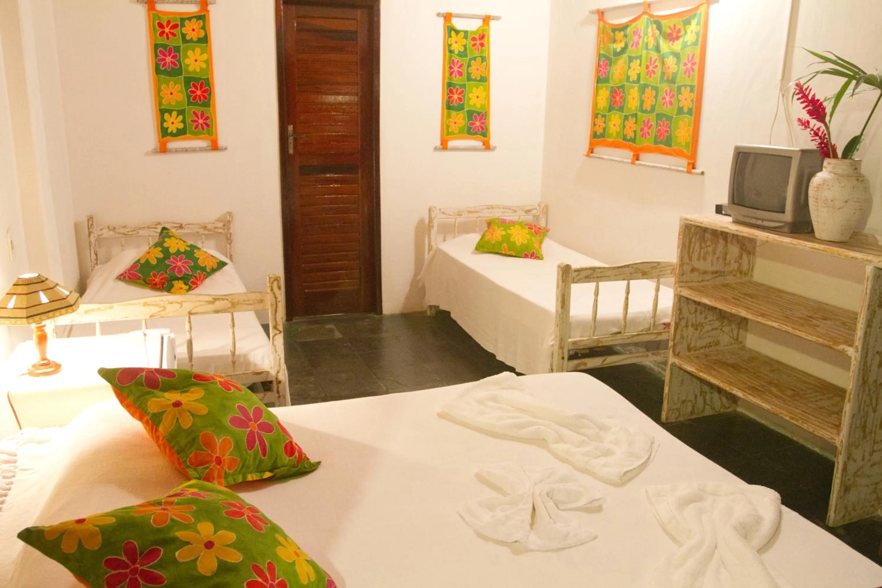 Photo of the whole room, Bed in Pousada Mar Aberto