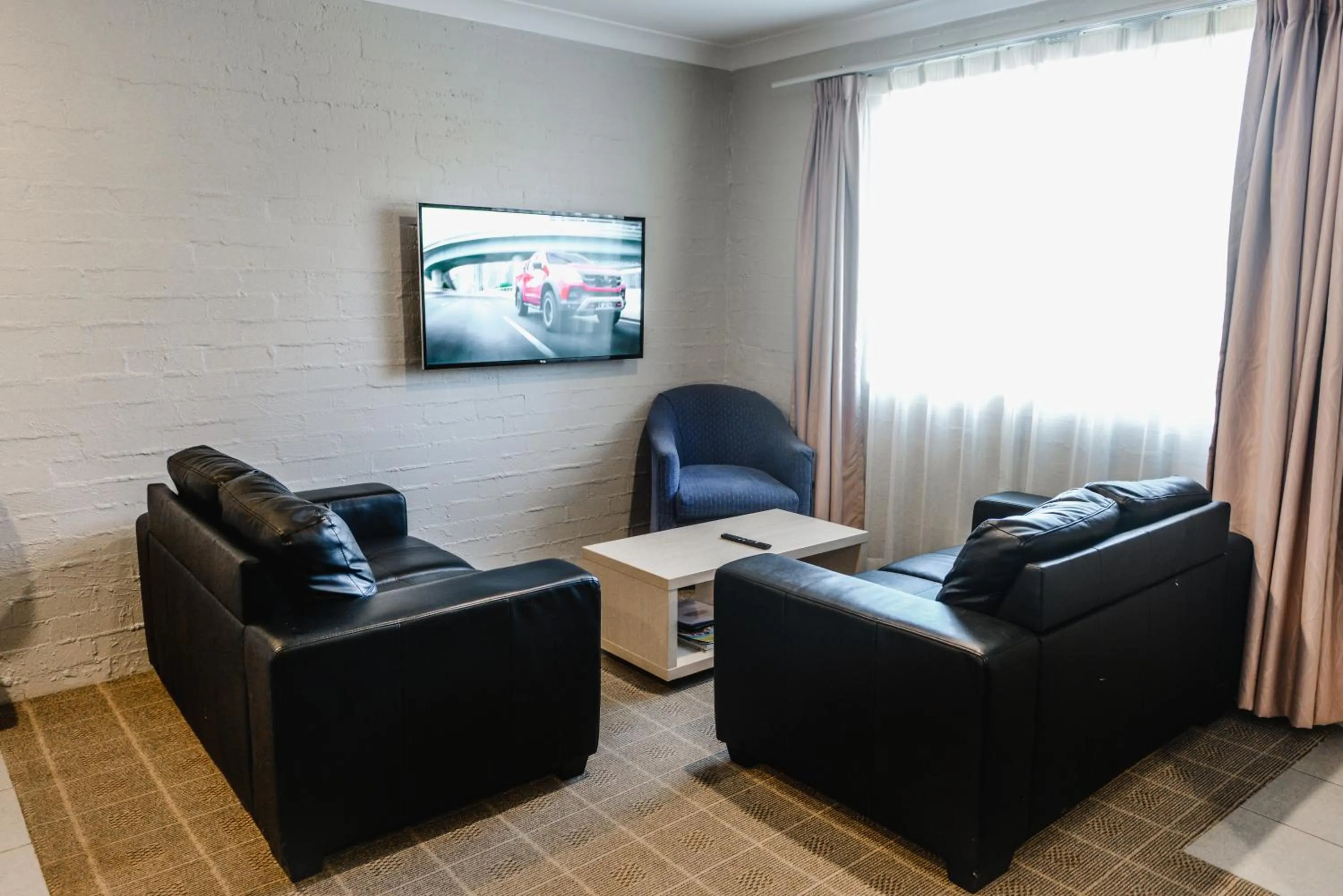 Living room in Balan Village Motel