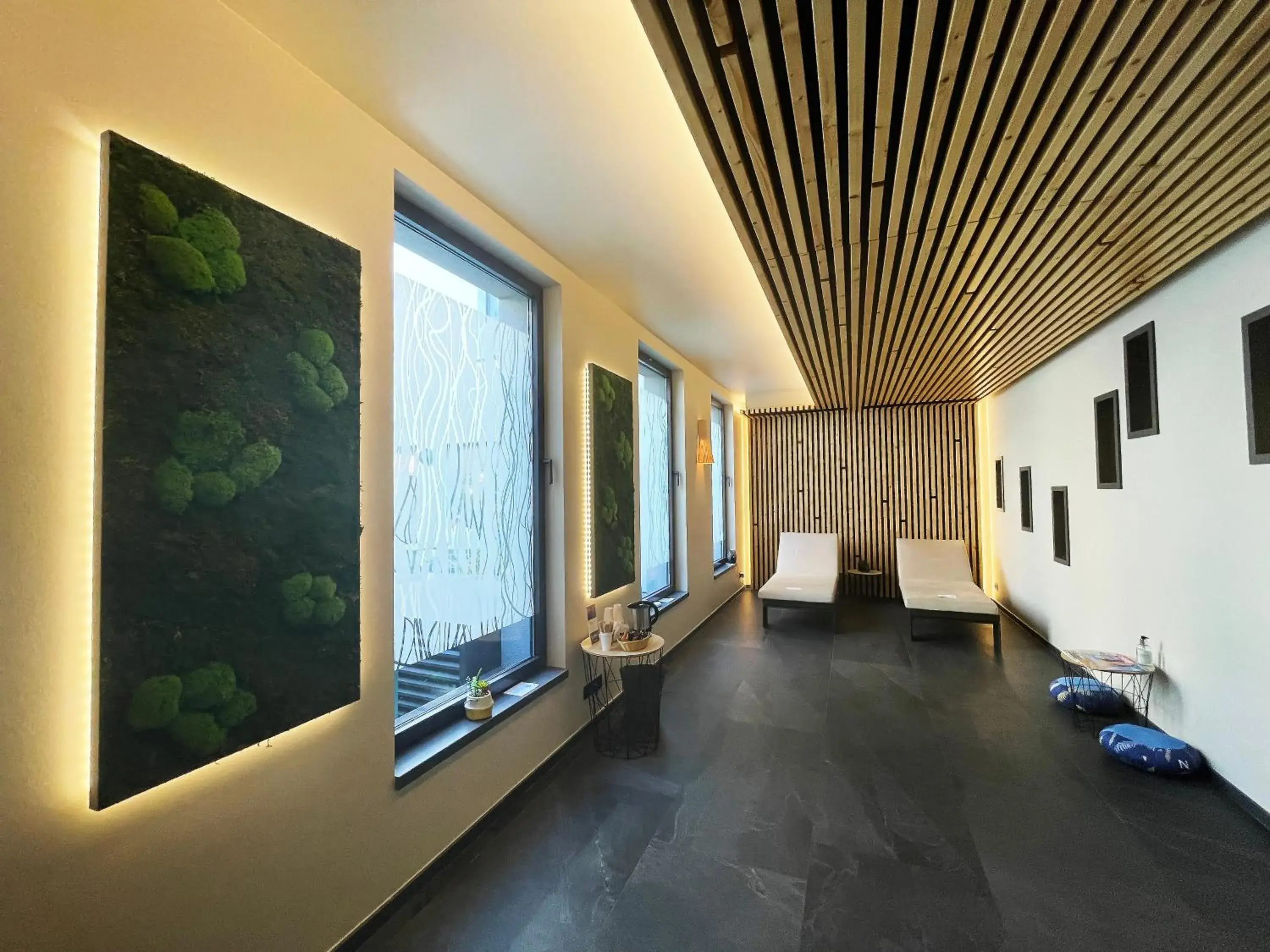 Spa and wellness centre/facilities in Hôtel Turenne