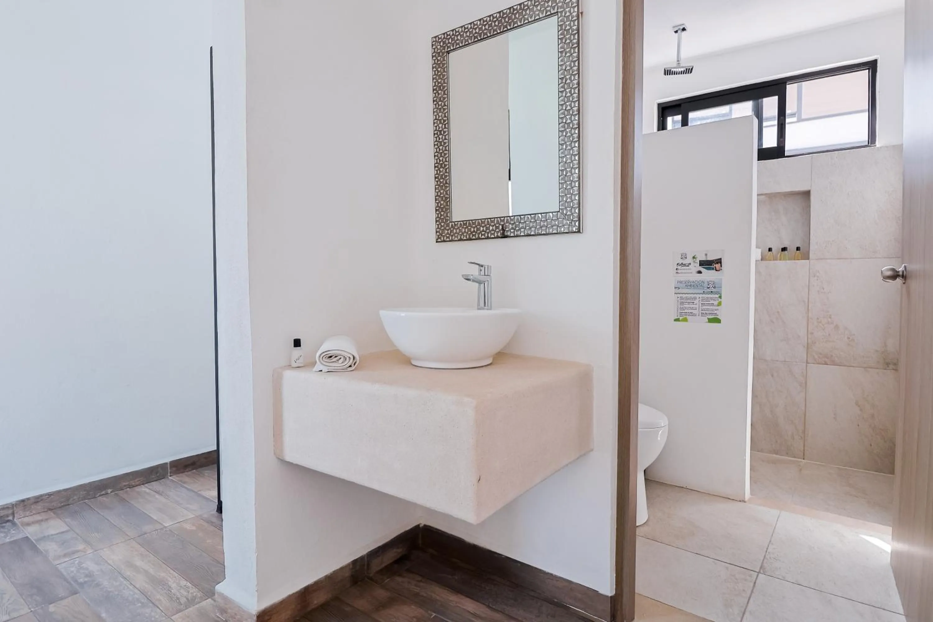 Bathroom in Arkana 9 Suites by Grupo Amber