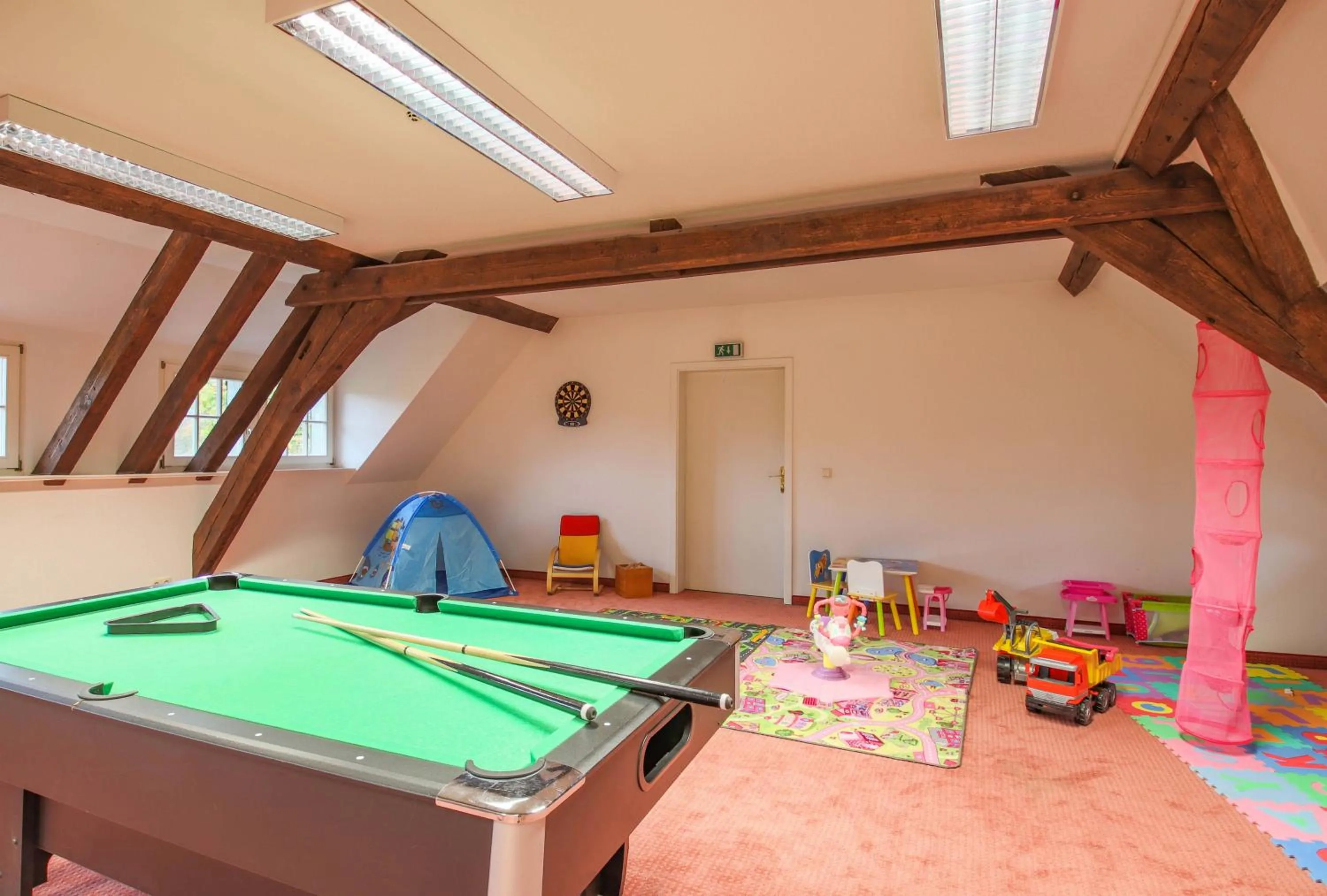 Game Room in Ferien Hotel Villa Südharz