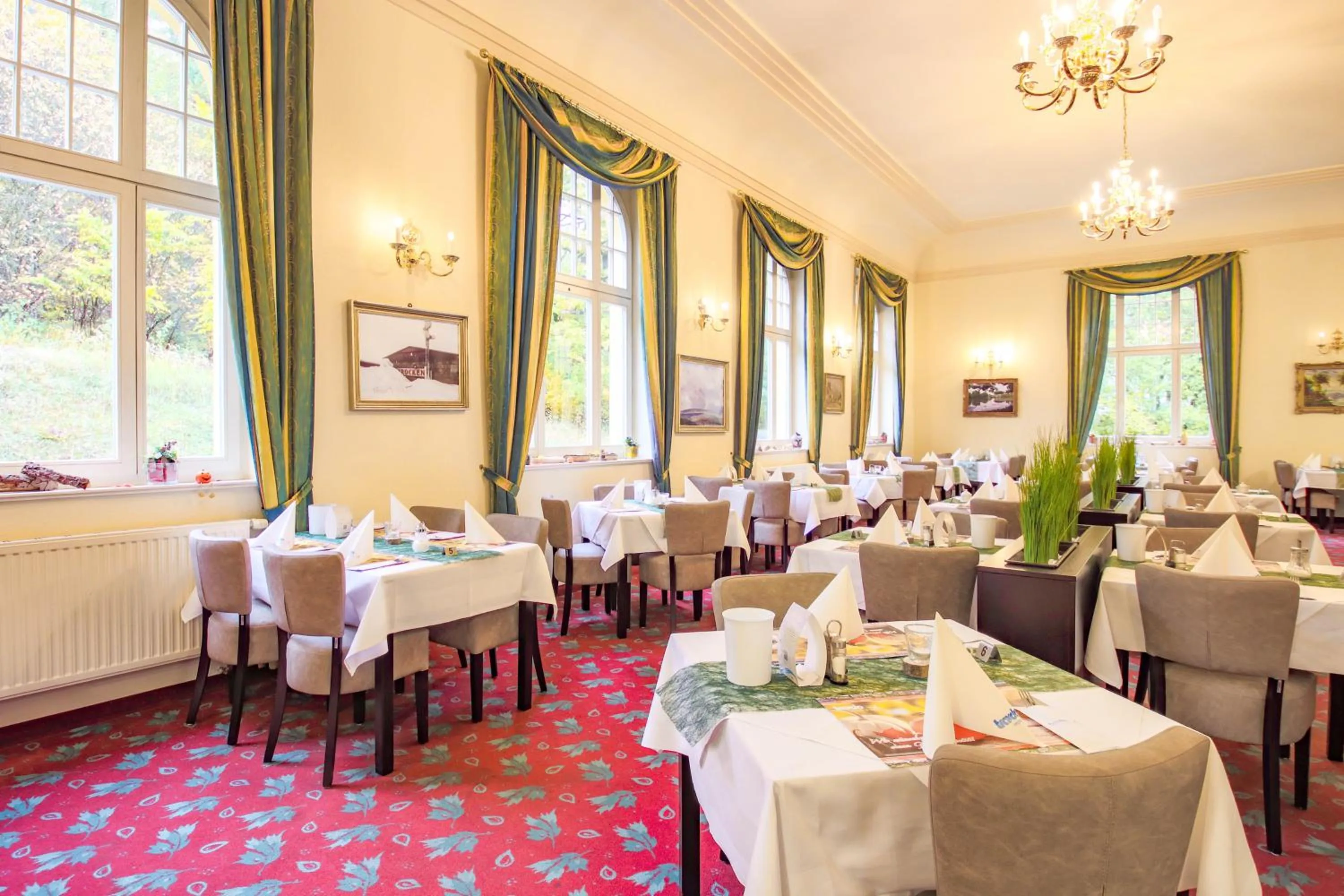 Restaurant/places to eat in Ferien Hotel Villa Südharz