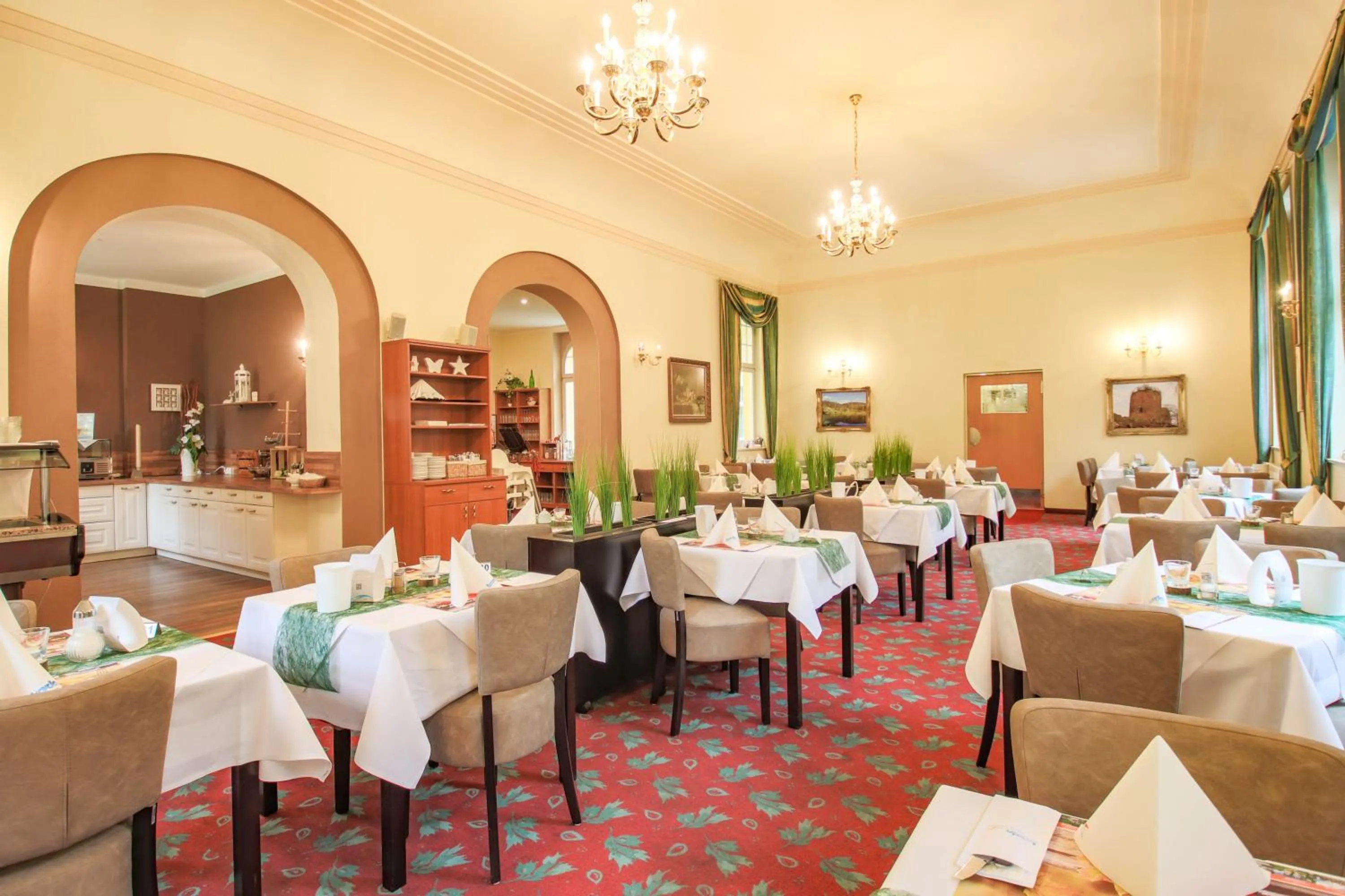 Restaurant/places to eat in Ferien Hotel Villa Südharz