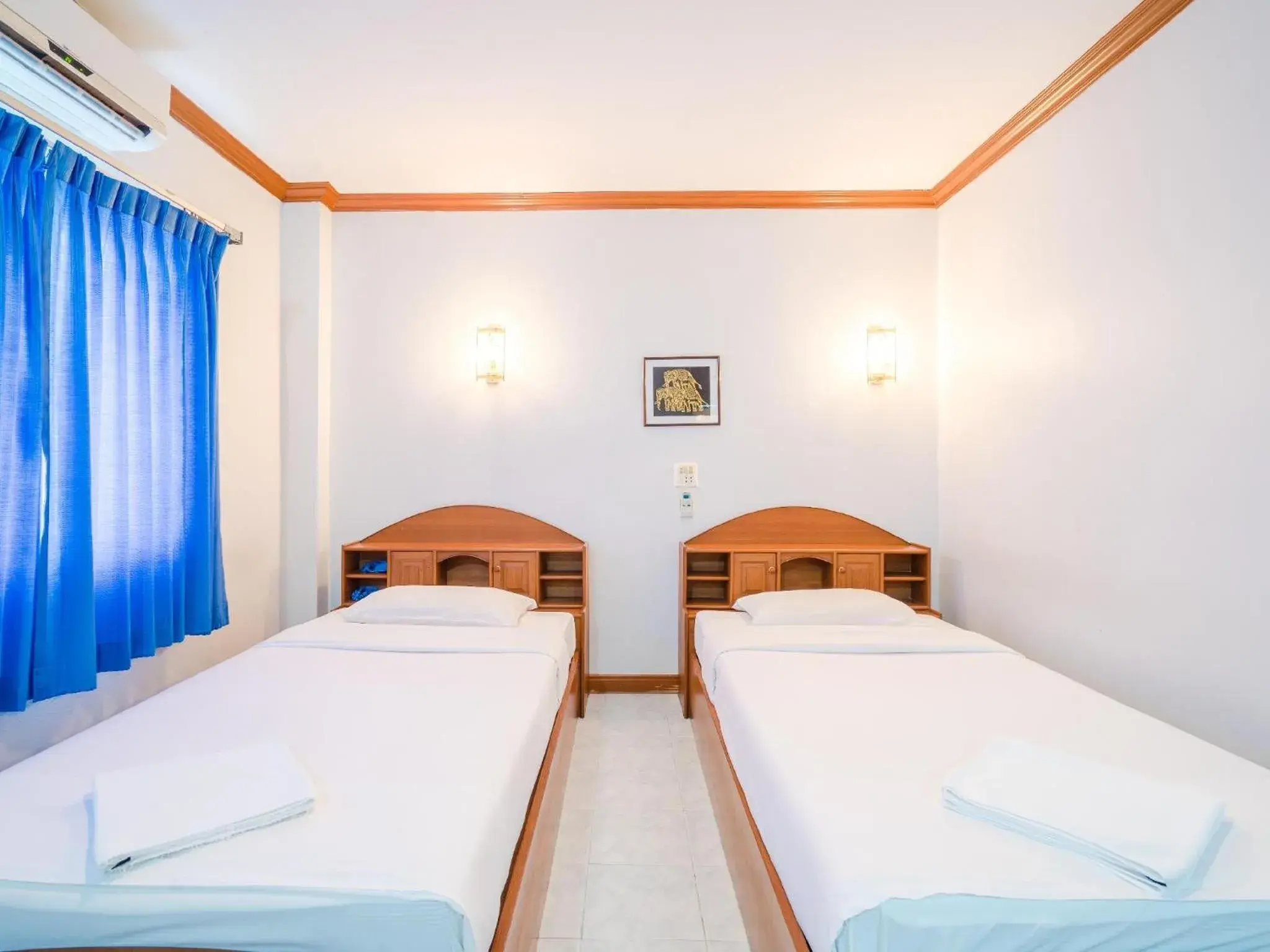 Twin Room with Balcony in Break Point Hotel Twin Room with Balcony in Break Point Hotel