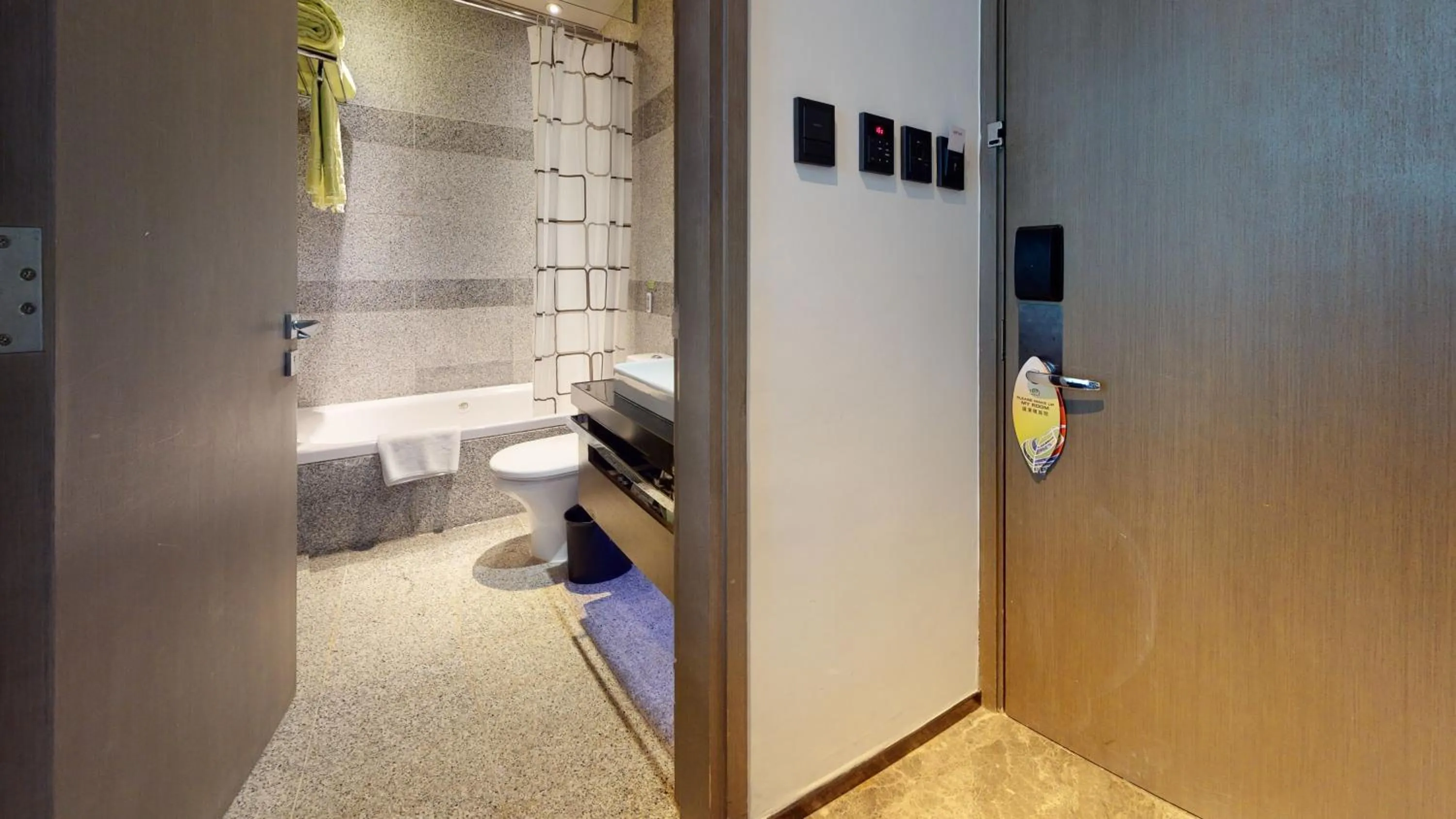 Bathroom in Hotel Madera Hong Kong